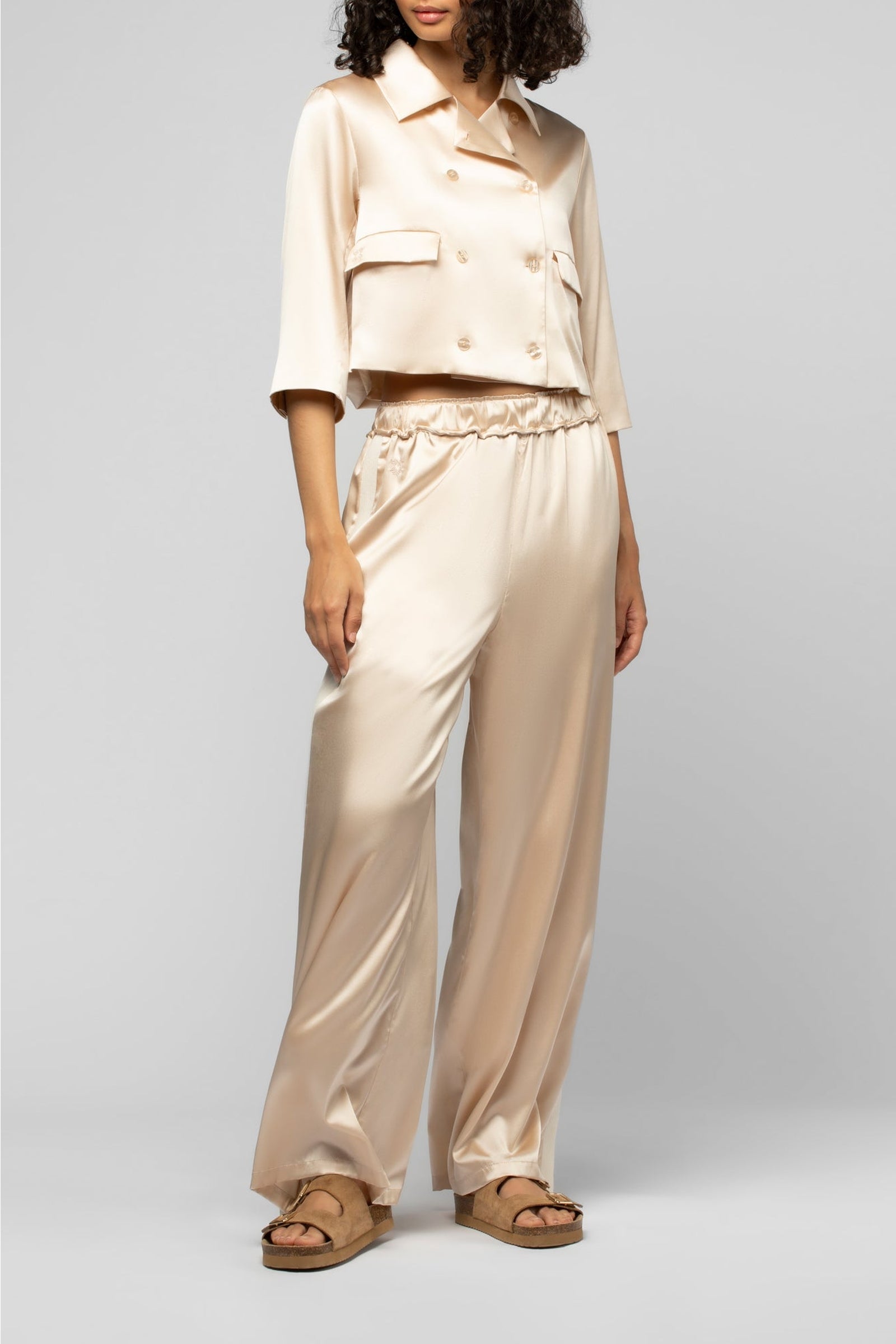 Vaicha short silk jacket inspired by a man's jacket - Beige