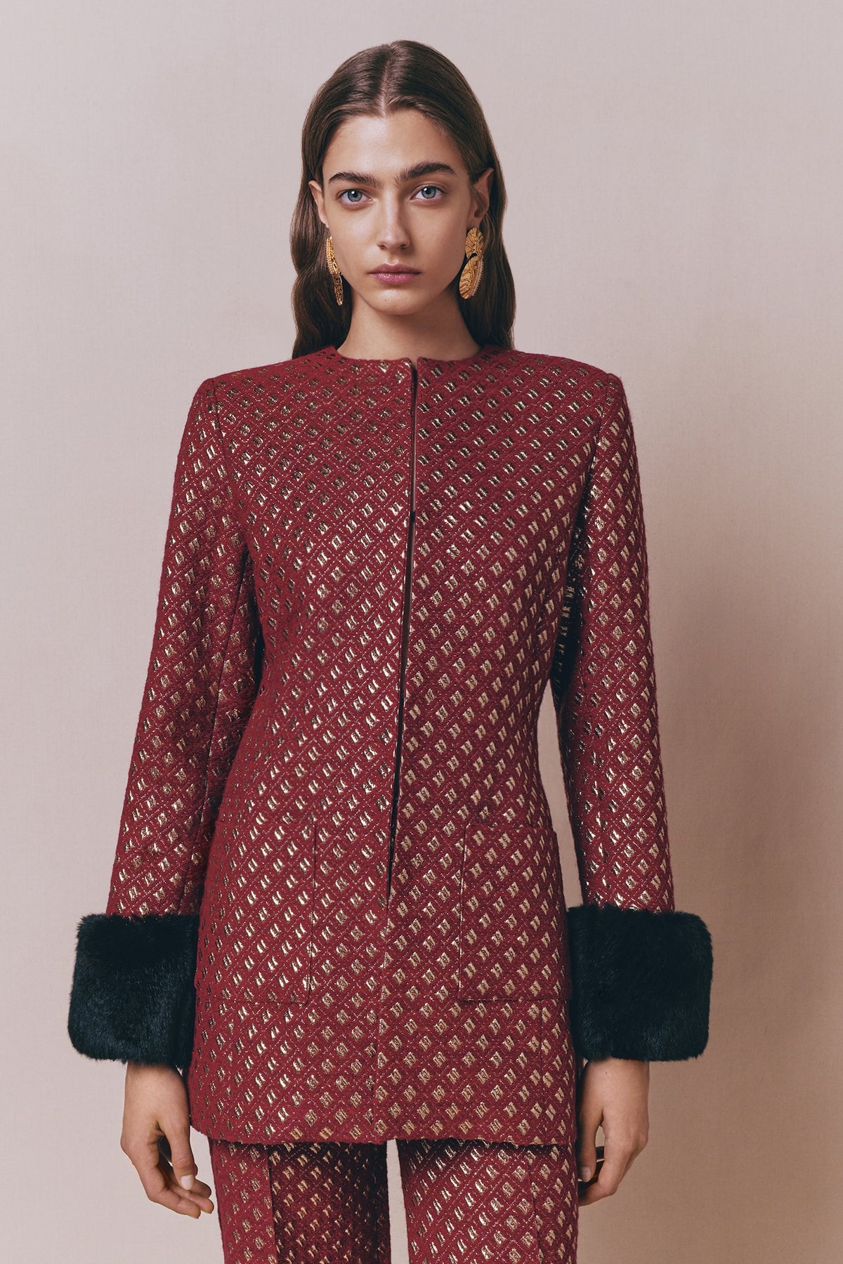 Veste Lea avec bas de manches en fausse fourrure - Burgundy & Gold