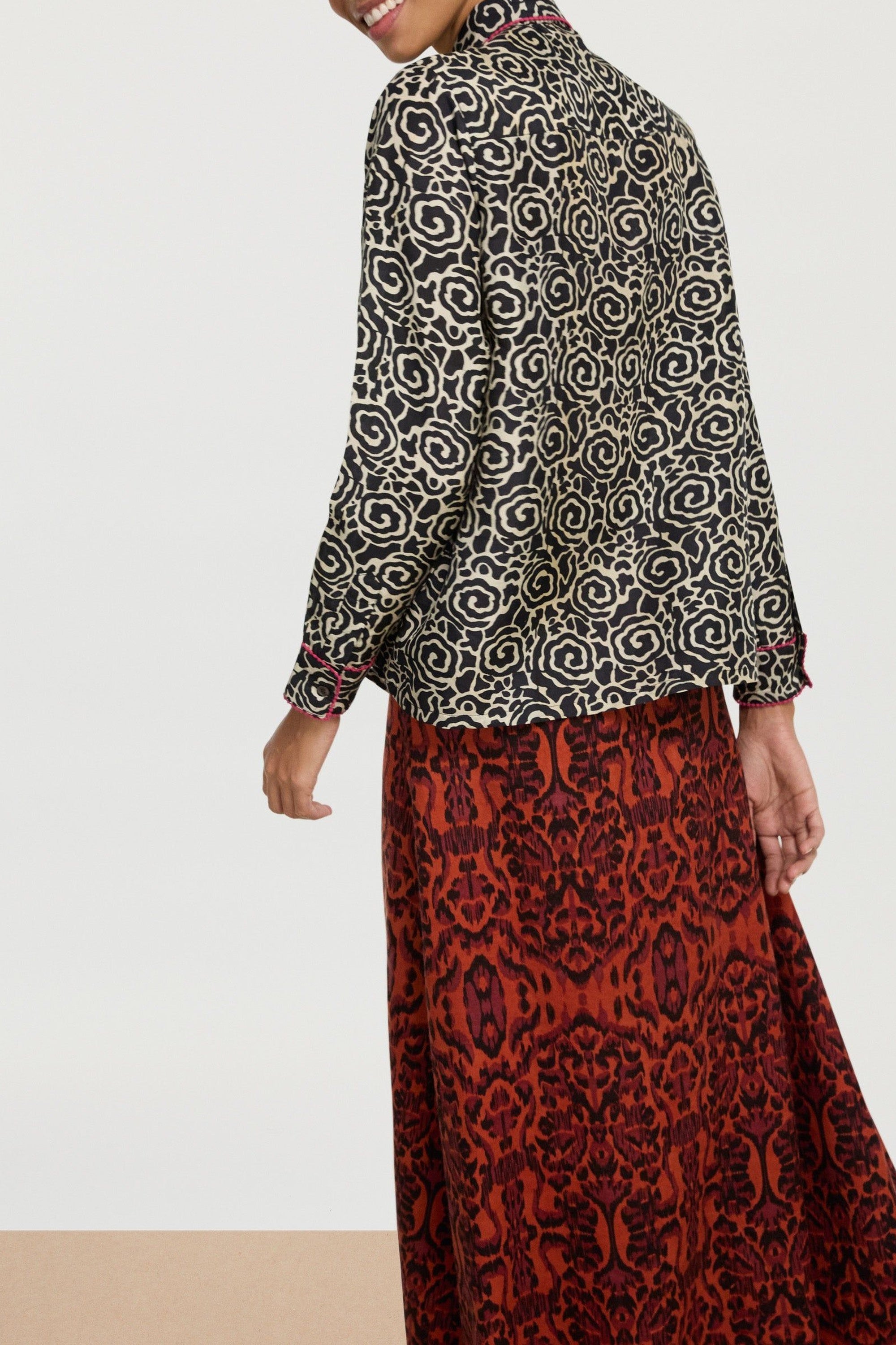 Bella long-sleeved silk shirt - Neutral
