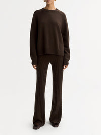 Boyfriend-style round-neck cashmere jumper - Brown
