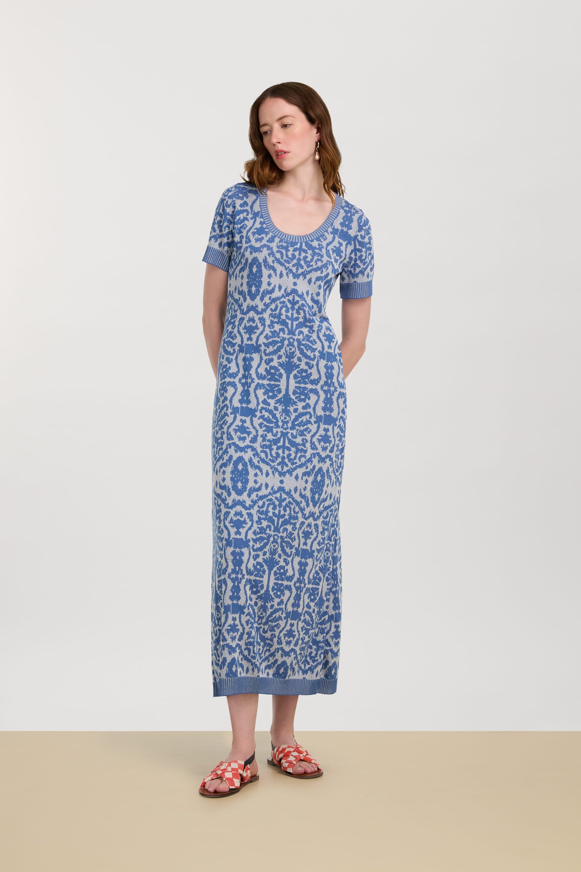 RECO PRIX : 291 // Amla Dress Damask Design Sugar