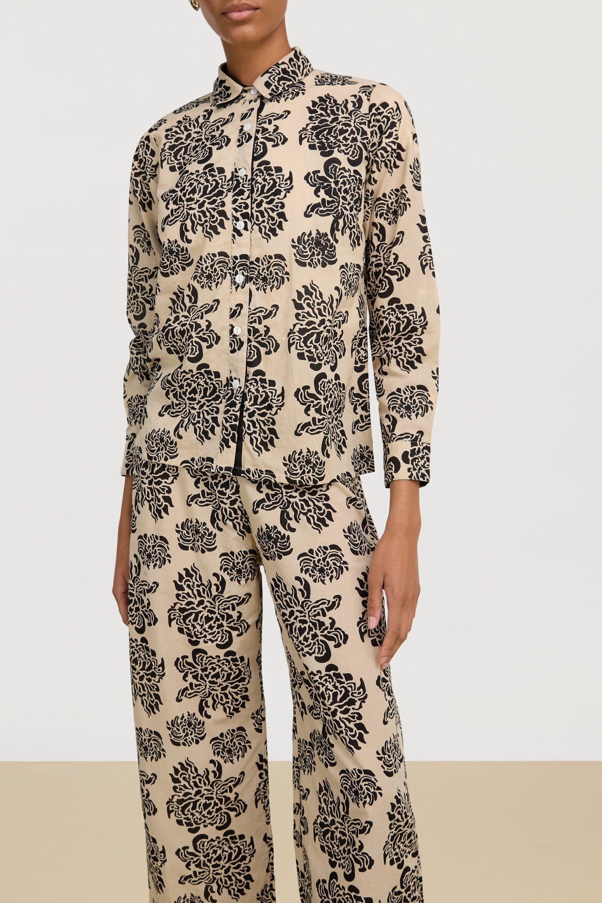 Bella long-sleeved cotton shirt - Neutral