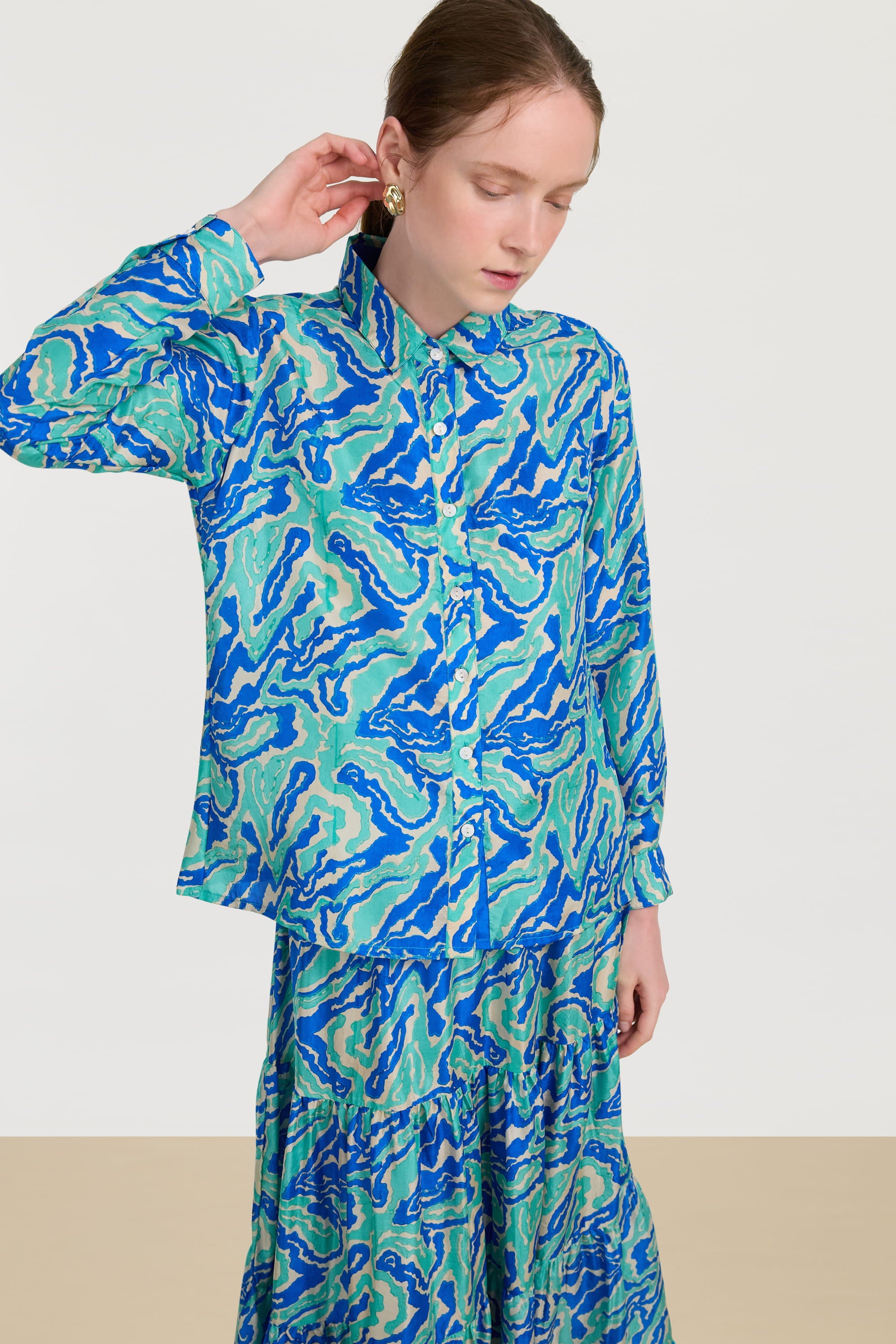 RECO PRIX : 294 // Bella Shirt Dragon Cloud Aqua