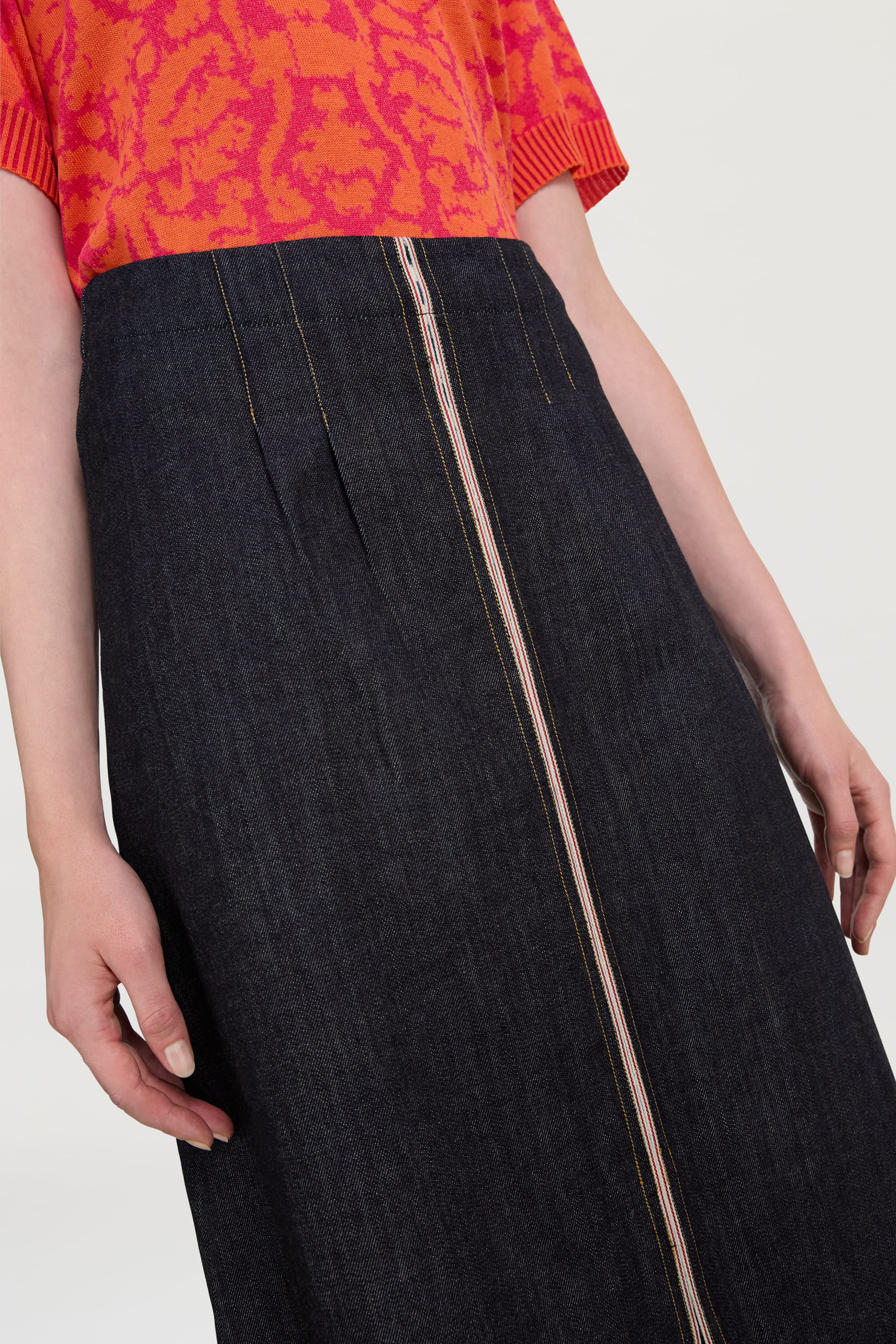 RECO PRIX : 174 // Chambray Skirt Denim Blue
