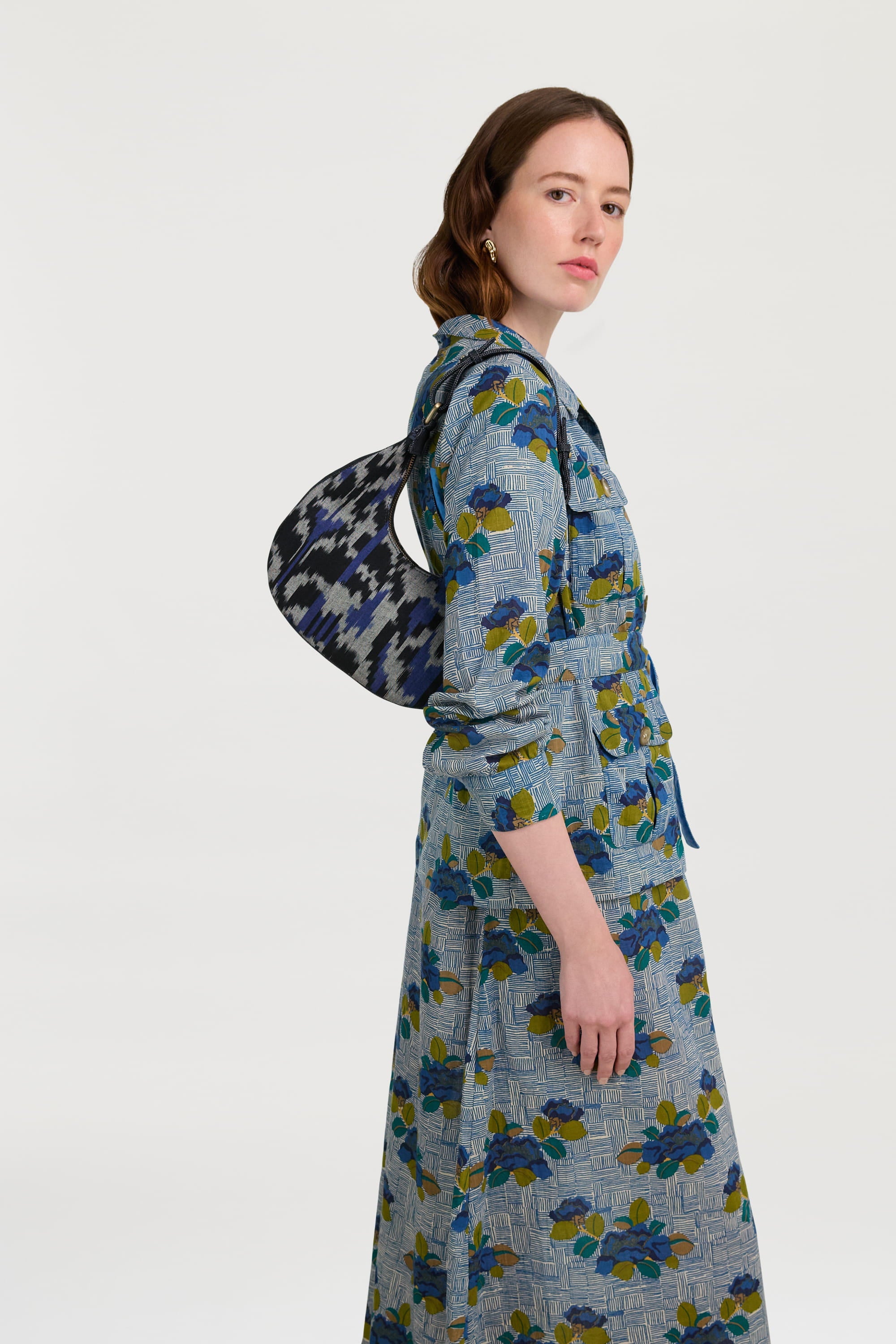 RECO PRIX : 117 // Halfmoon Bag Kasuri Damask Ivory Black
