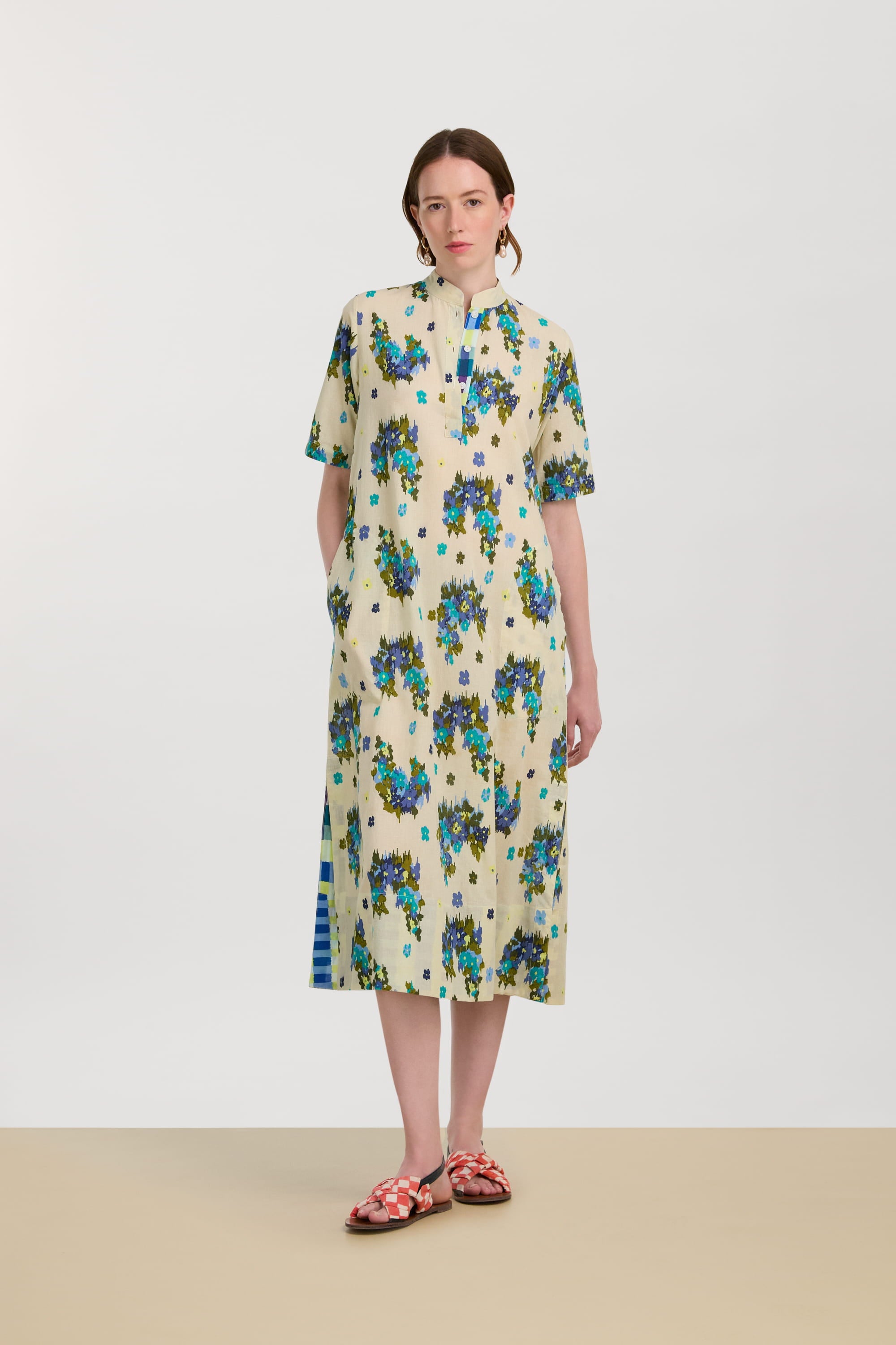 RECO PRIX : 156 // Mamta Kaftan Ginza Bouquet Ivory