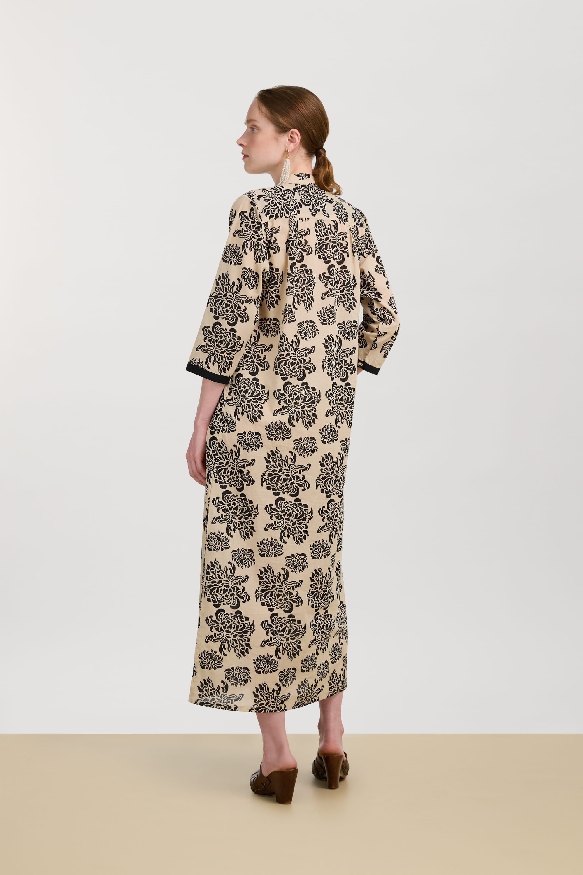 RECO PRIX : 199,5 // Mirte Kaftan Naoshima Black