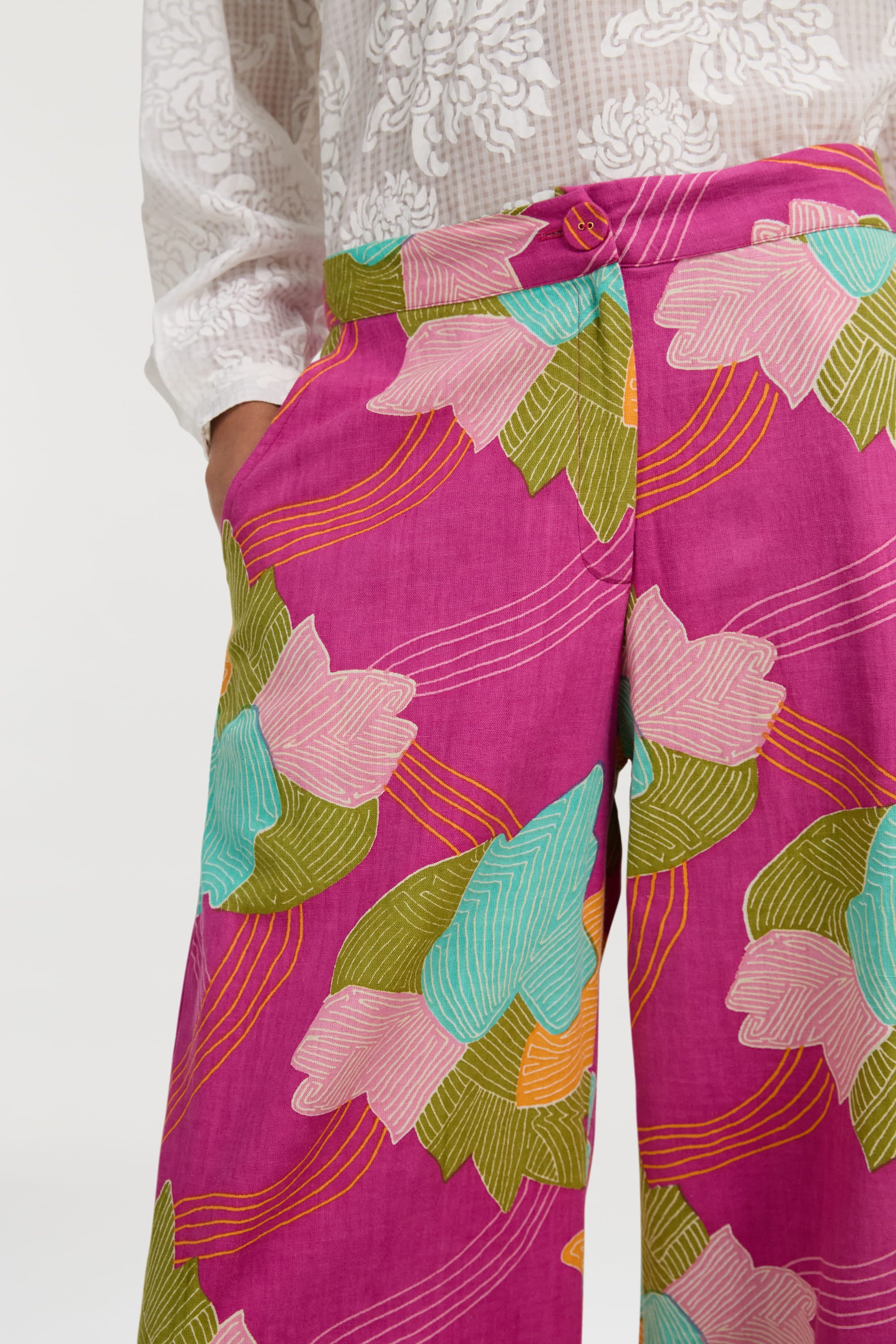 RECO PRIX : 162 // Myanmar Pants Akira Rany
