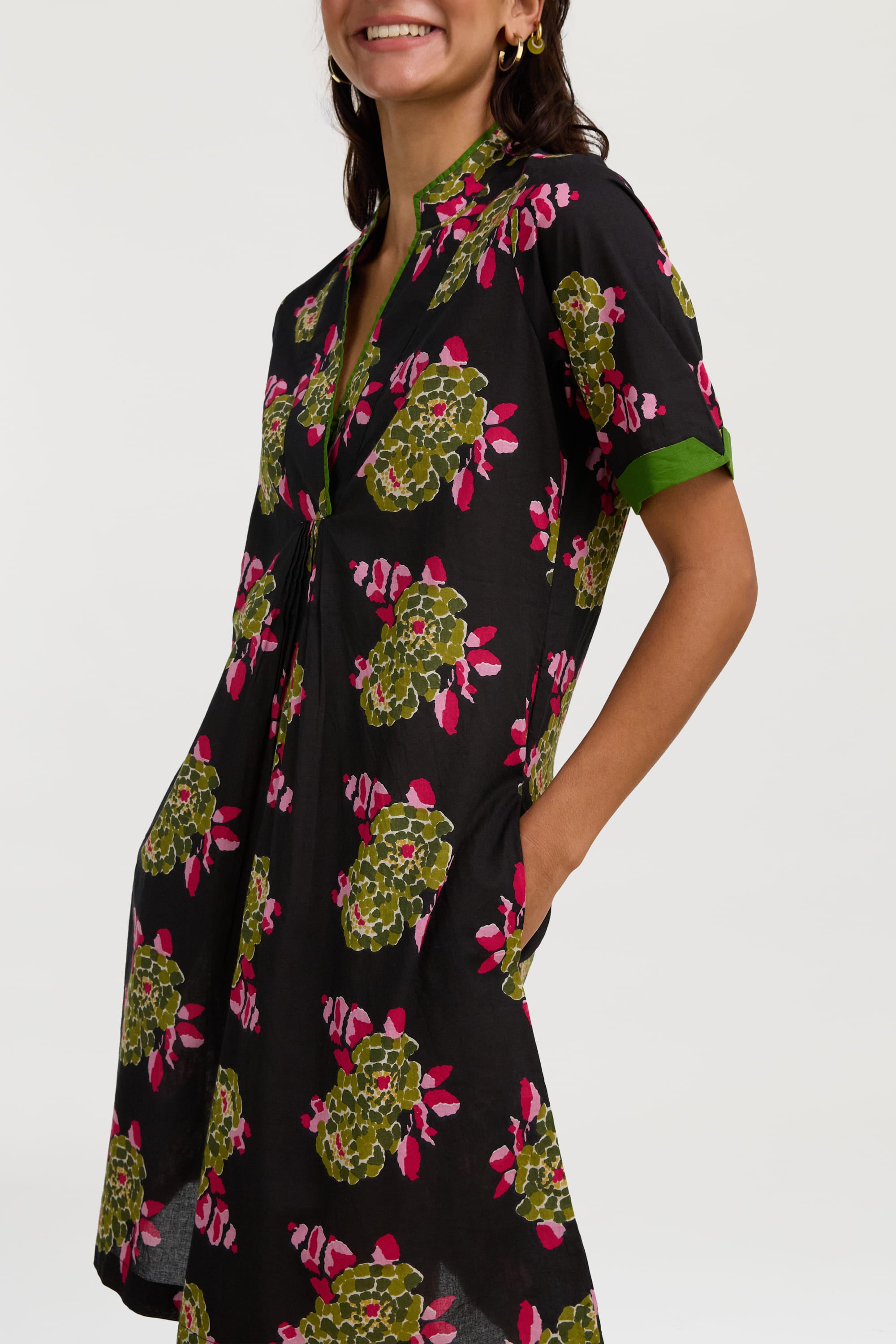 RECO PRIX : 156 // Radha Tunic Suiko Flower Black