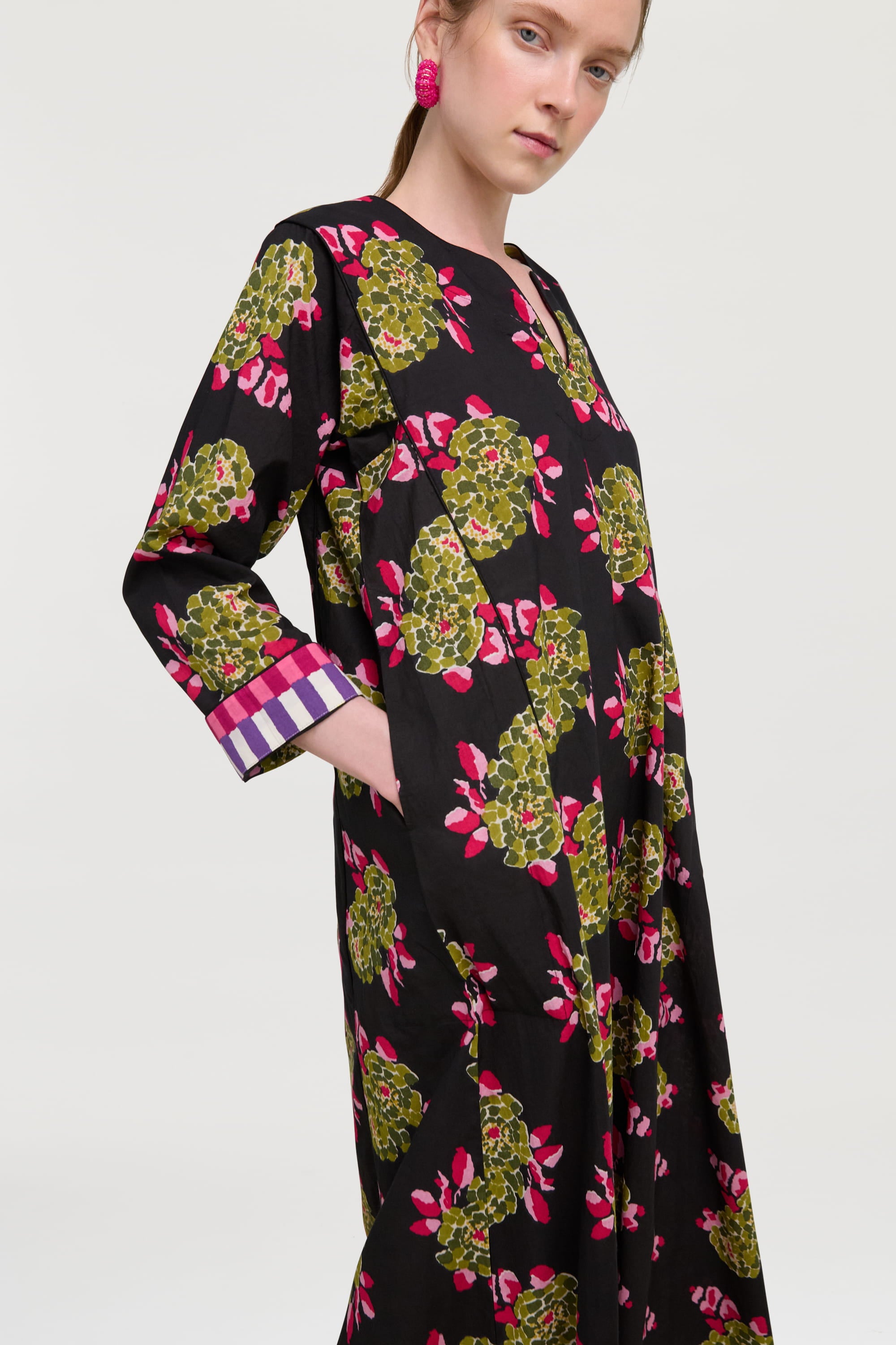 RECO PRIX : 171 // Sara Kaftan Suiko Flower Black