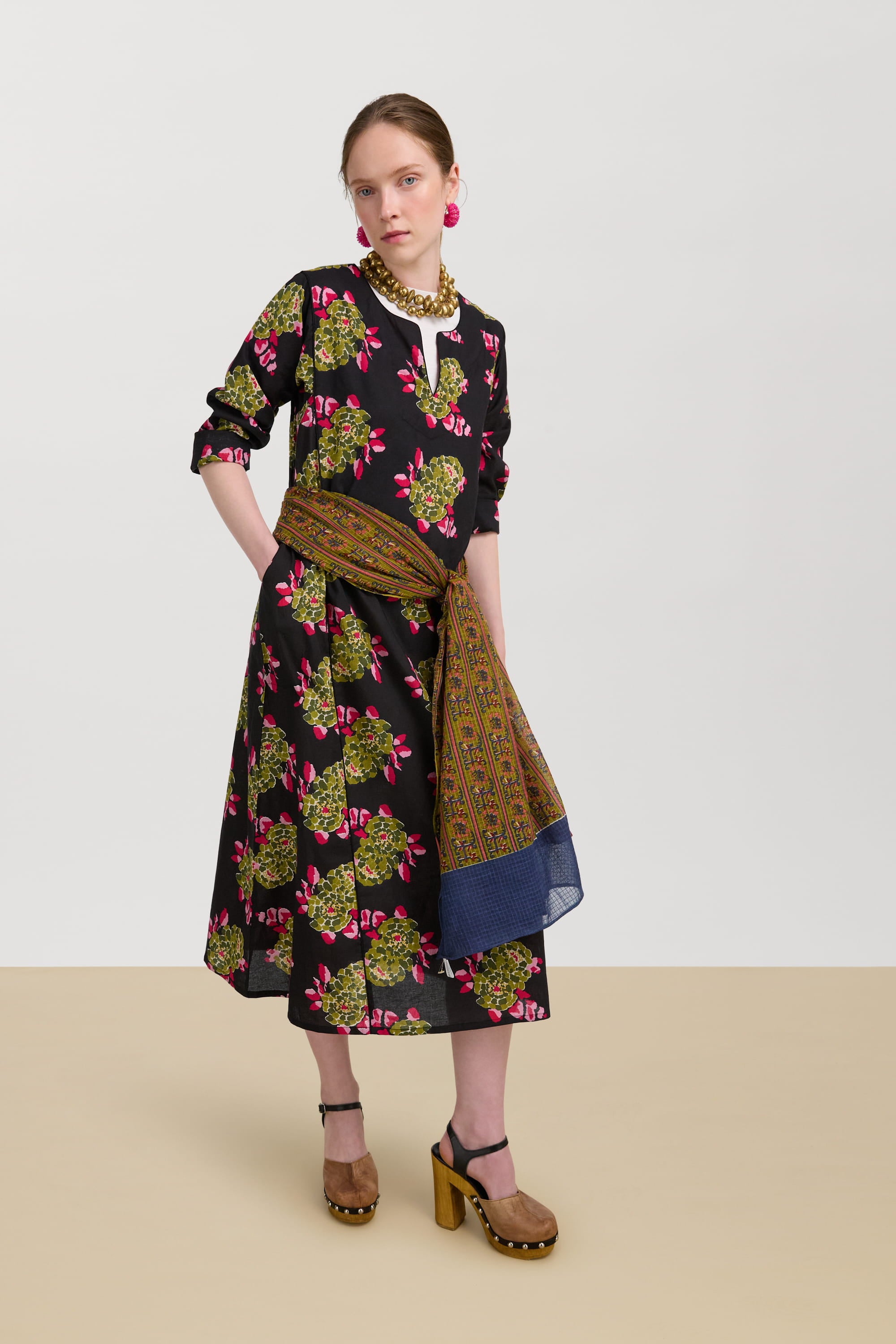 RECO PRIX : 171 // Sara Kaftan Suiko Flower Black