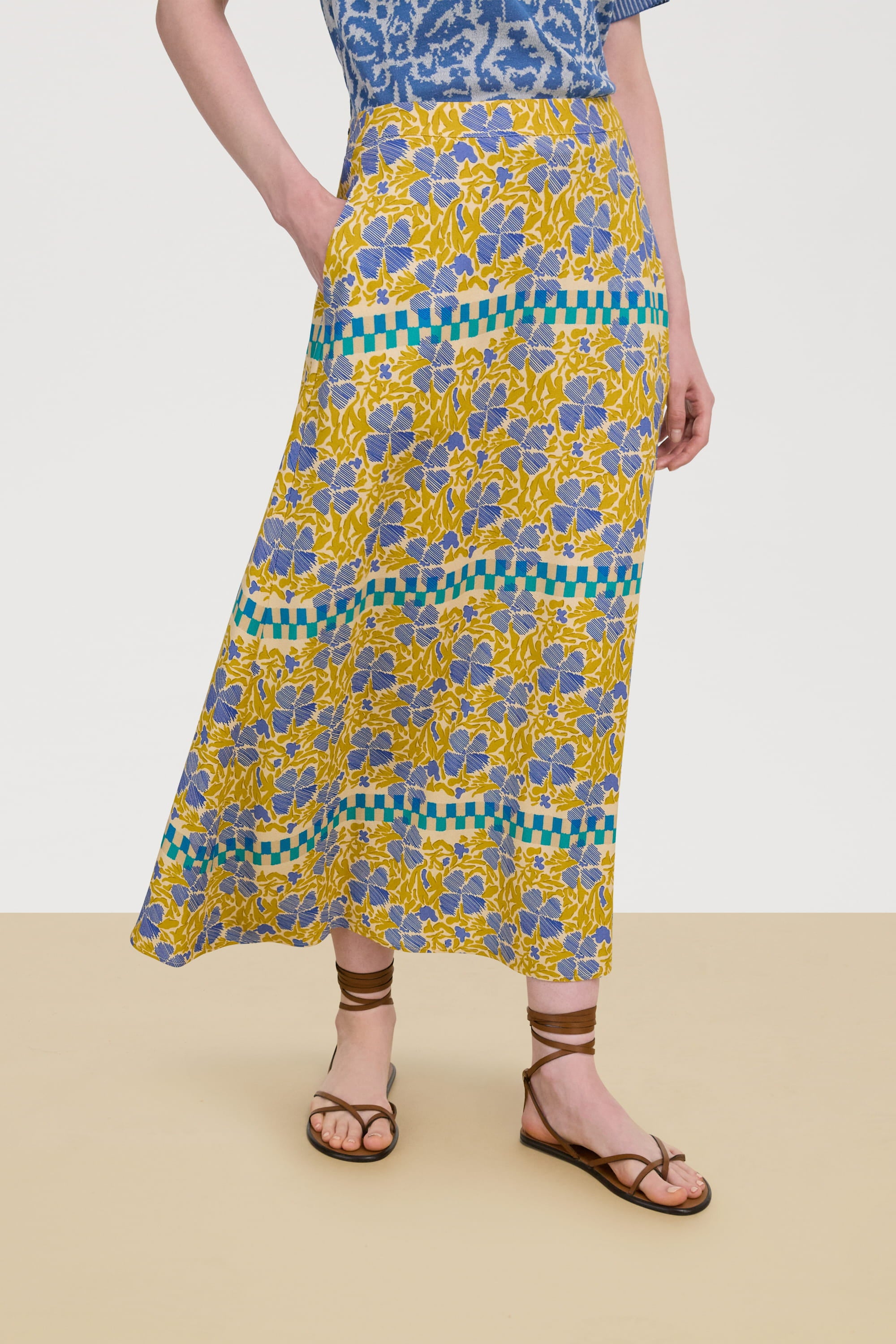 RECO PRIX : 207 // Tulip Skirt  Japan Bounch Blue