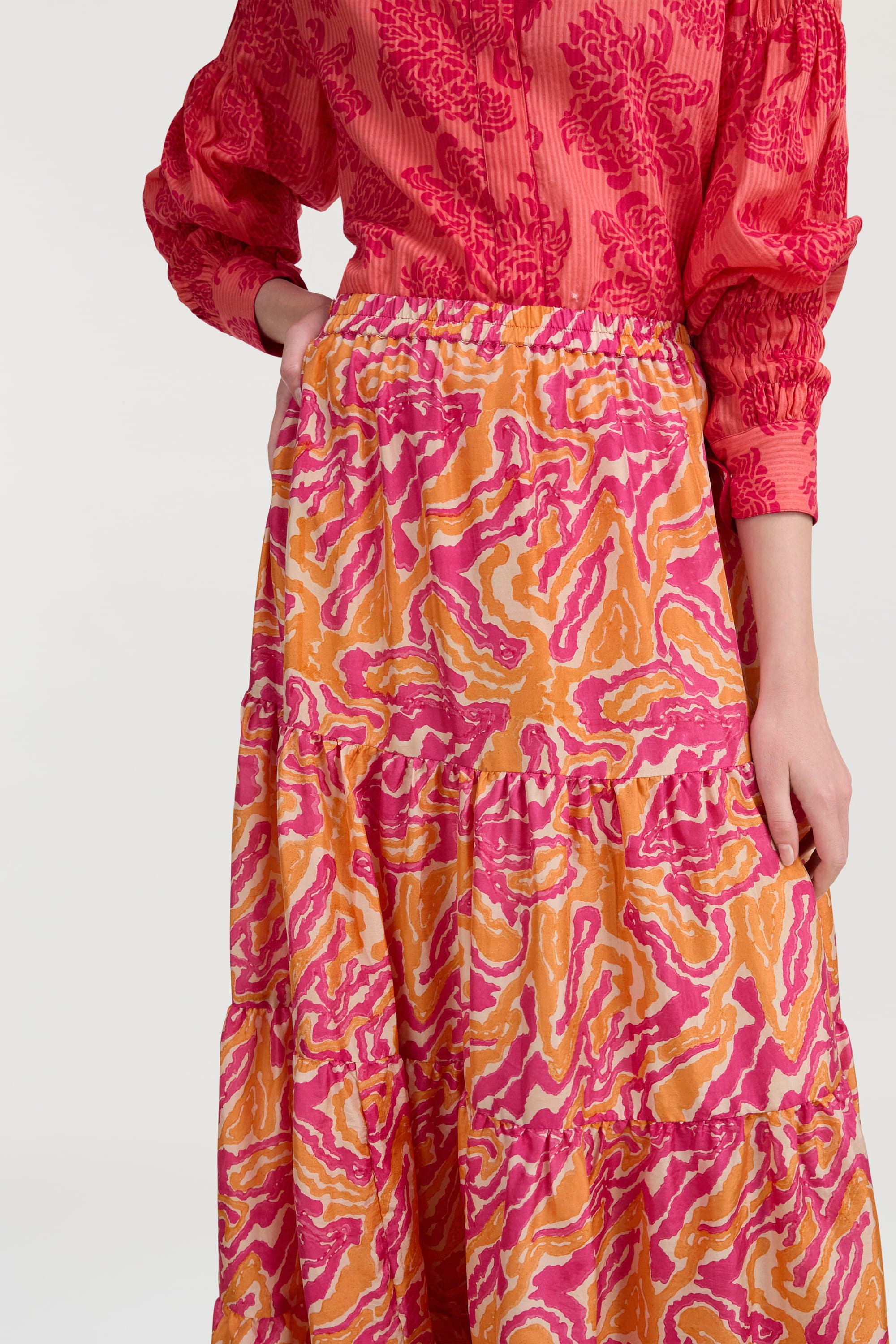 RECO PRIX : 177 // Tulsi Skirt Dragon Cloud Fuxia