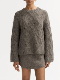 Chunky-knit cable-patterned woollen jumper - Brown