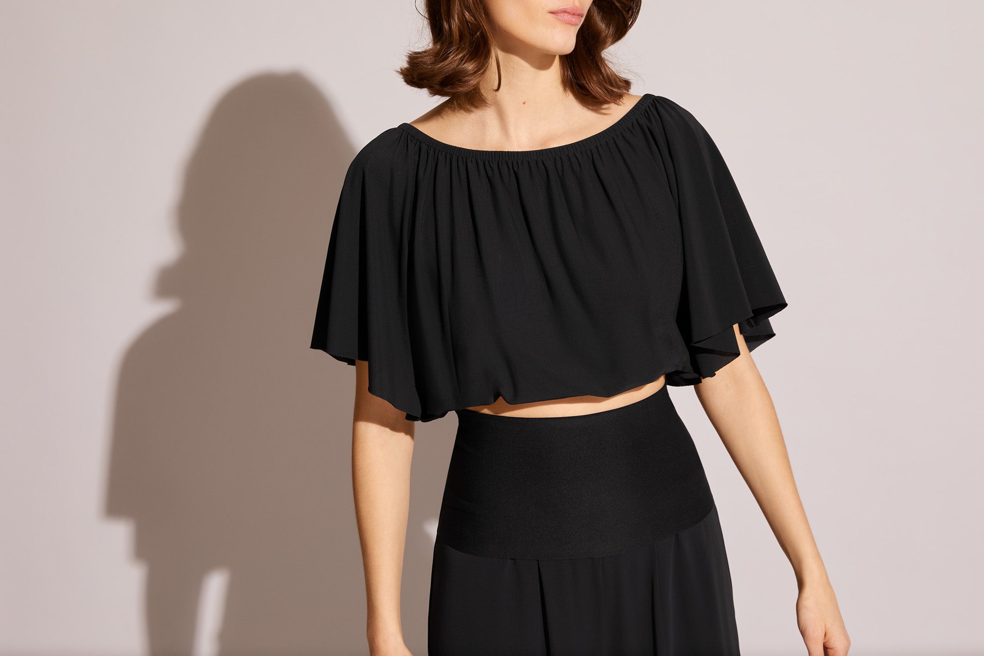 NOIR SOLAL CROP TOP