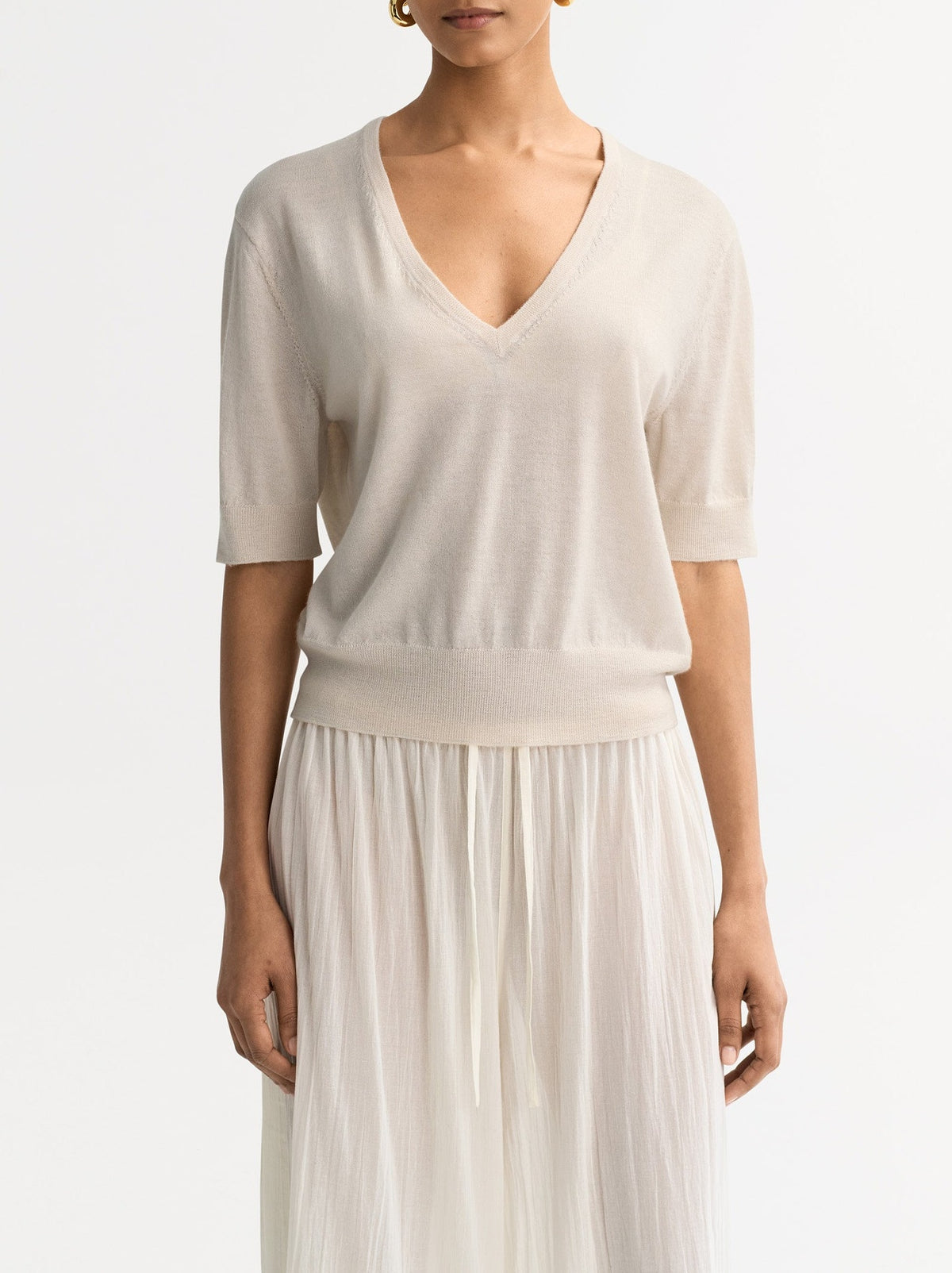 Top col V Featherlight en cachemire - Beige