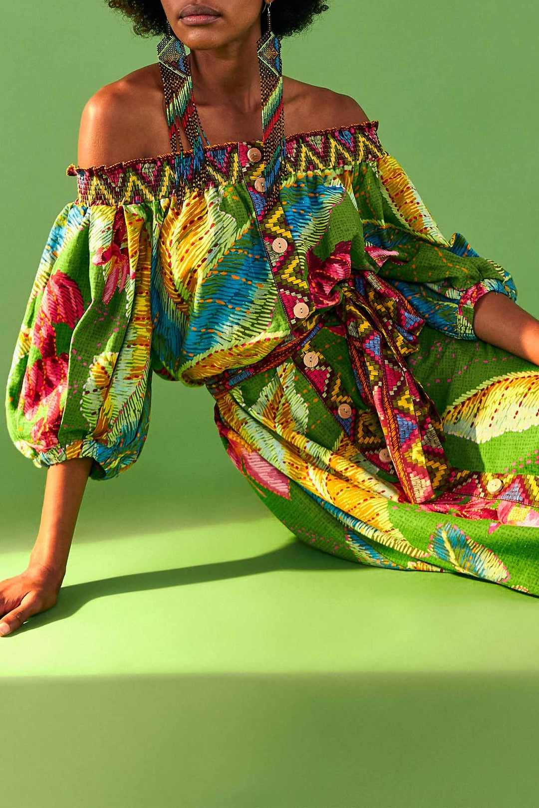 Banana Leaves off-the-shoulder linen midi dress - Green