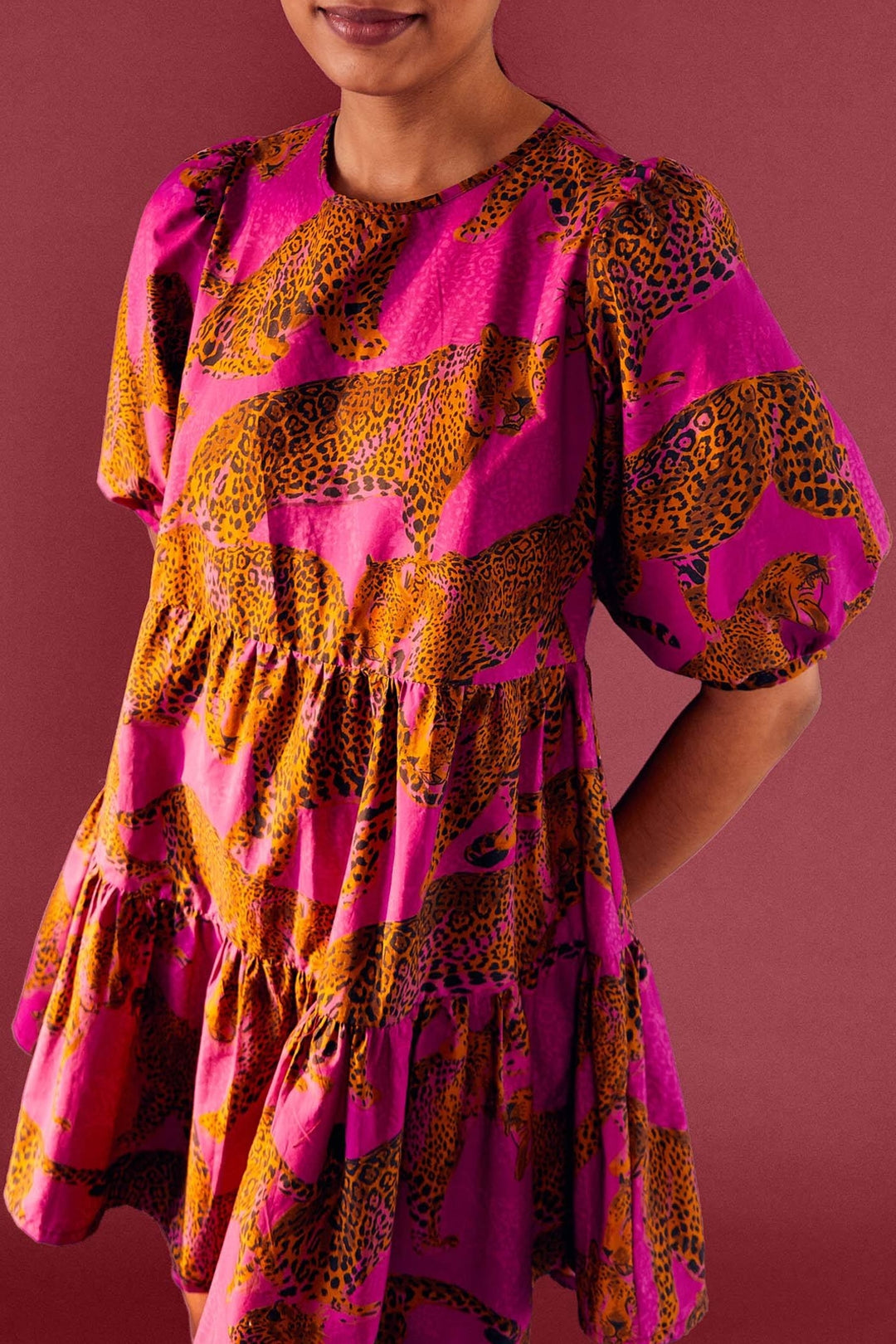 Robe courte Artsy Leopards - Rose