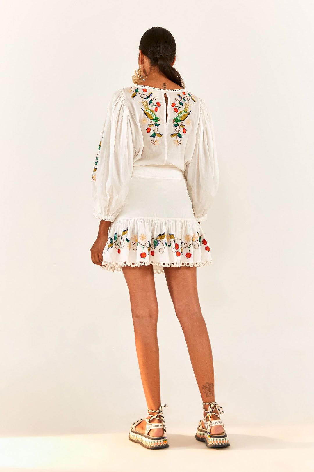 Pitanga embroidered mini skirt - White
