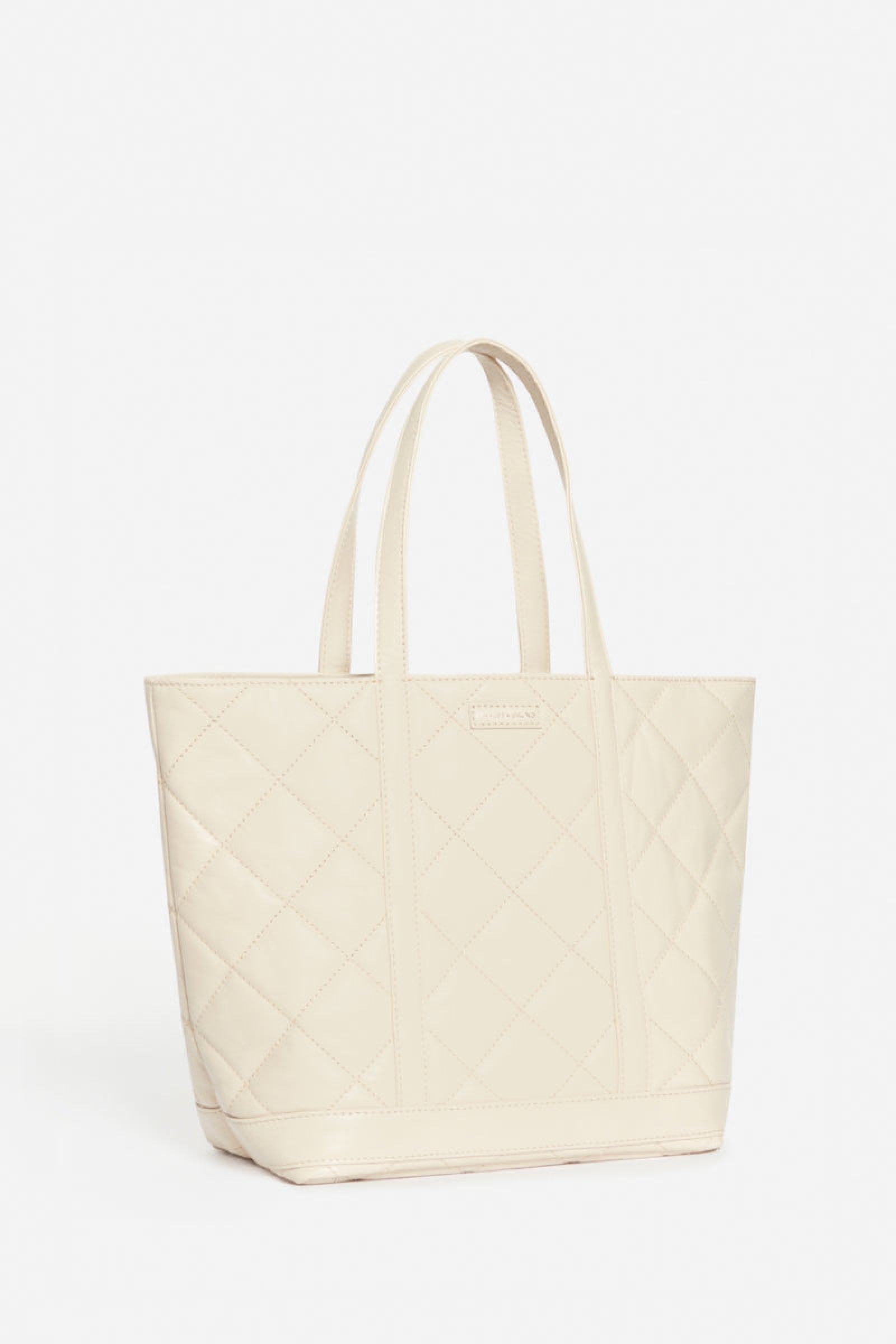 Iconic M Tote Bag with zip, in quilted leather - Sand & Chalk