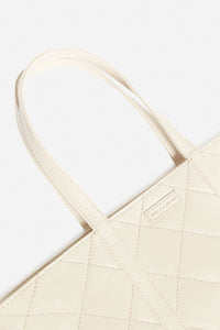 Iconic M Tote Bag with zip, in quilted leather - Sand & Chalk