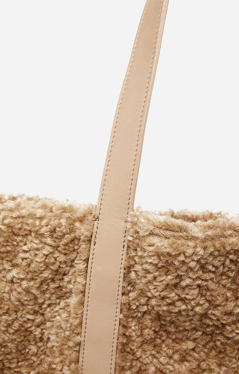 Cabas L en Fausse Fourrure