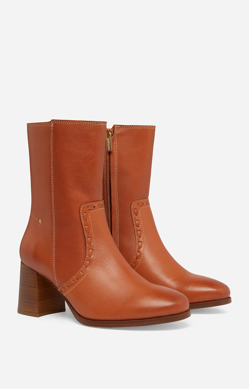18 QTY RELIQUAT 150 // COGNAC / Bottines en Cuir - COGNAC