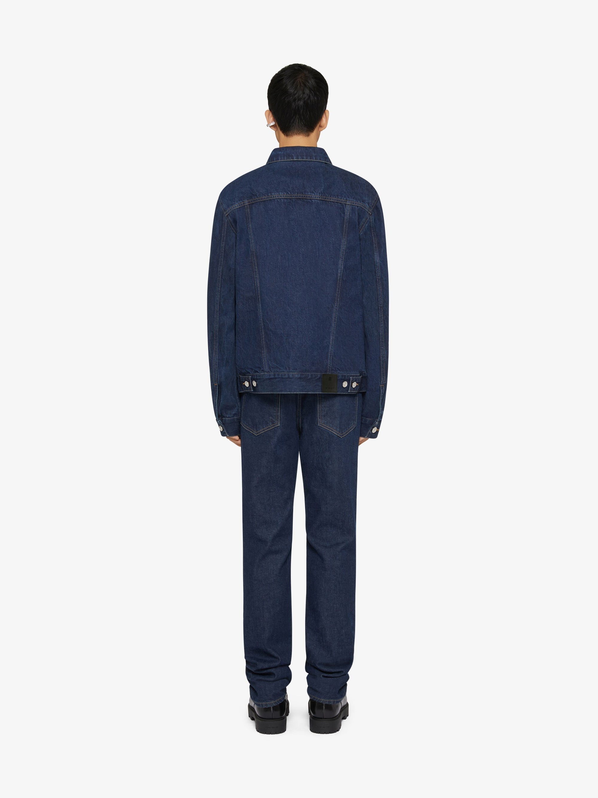 CLASSIC SLIM FIT PANTS
