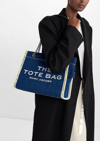 MOYEN   Sac cabas The Medium Tote en denim à chaînes - Dark Wash