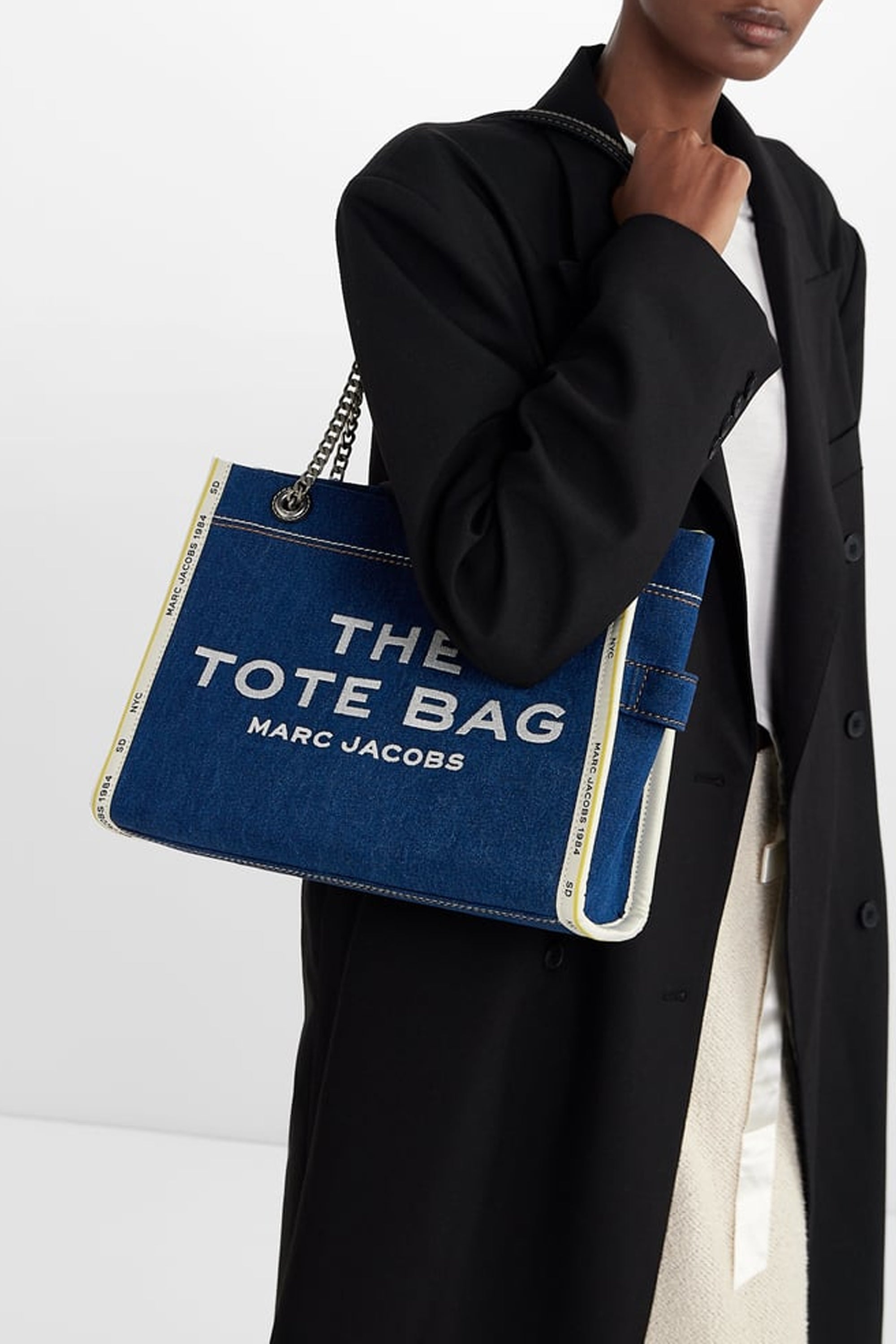 Sac cabas The Tote en denim à chaînes - Dark Wash