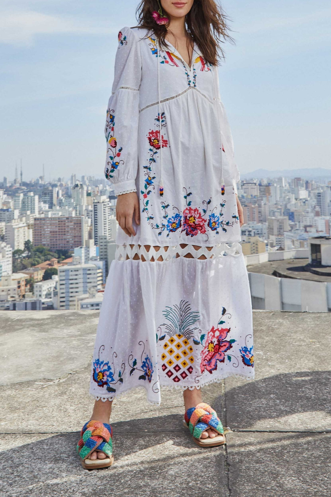 Robe longue Macaw Cross Stitch brodée - Blanc