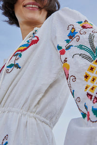 Robe courte Macaw brodée en coton - Blanc
