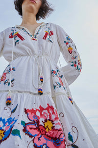 Robe courte Macaw brodée en coton - Blanc
