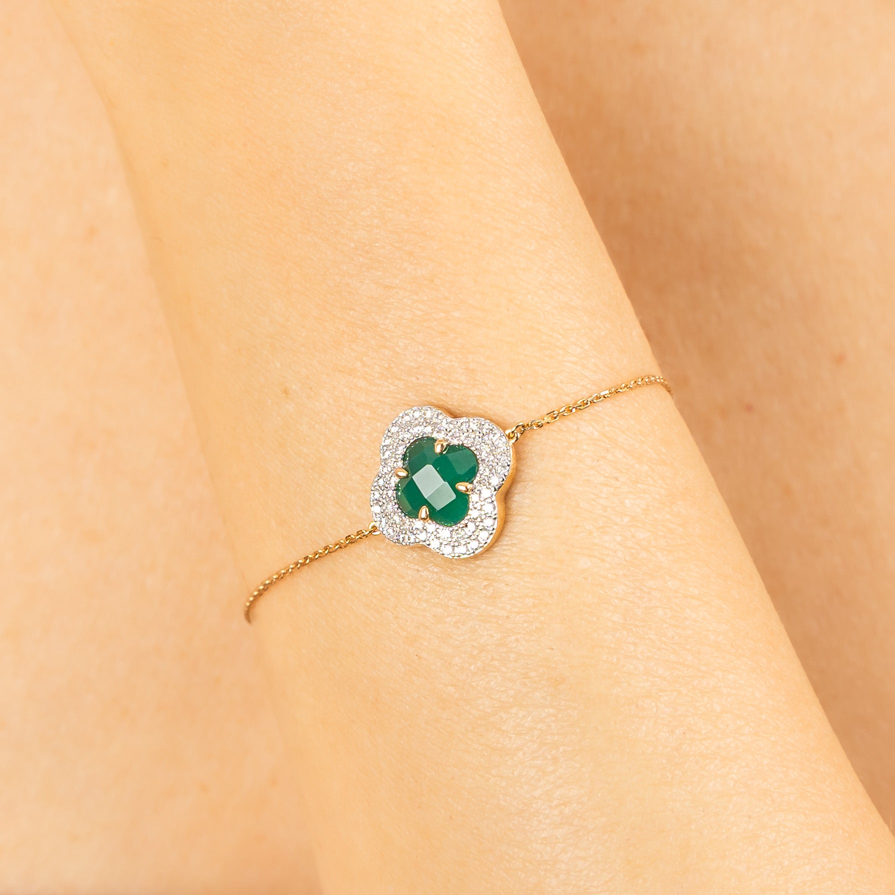 Victoria Yellow Gold & Agate Diamond Bracelet - Green & White