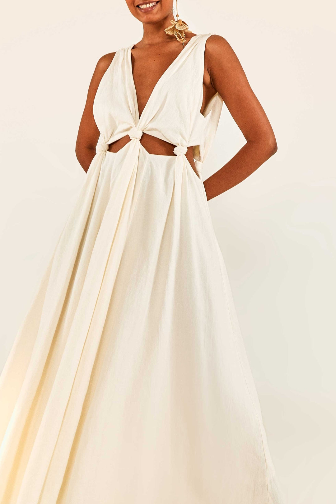 Linen cut-out maxi dress - White