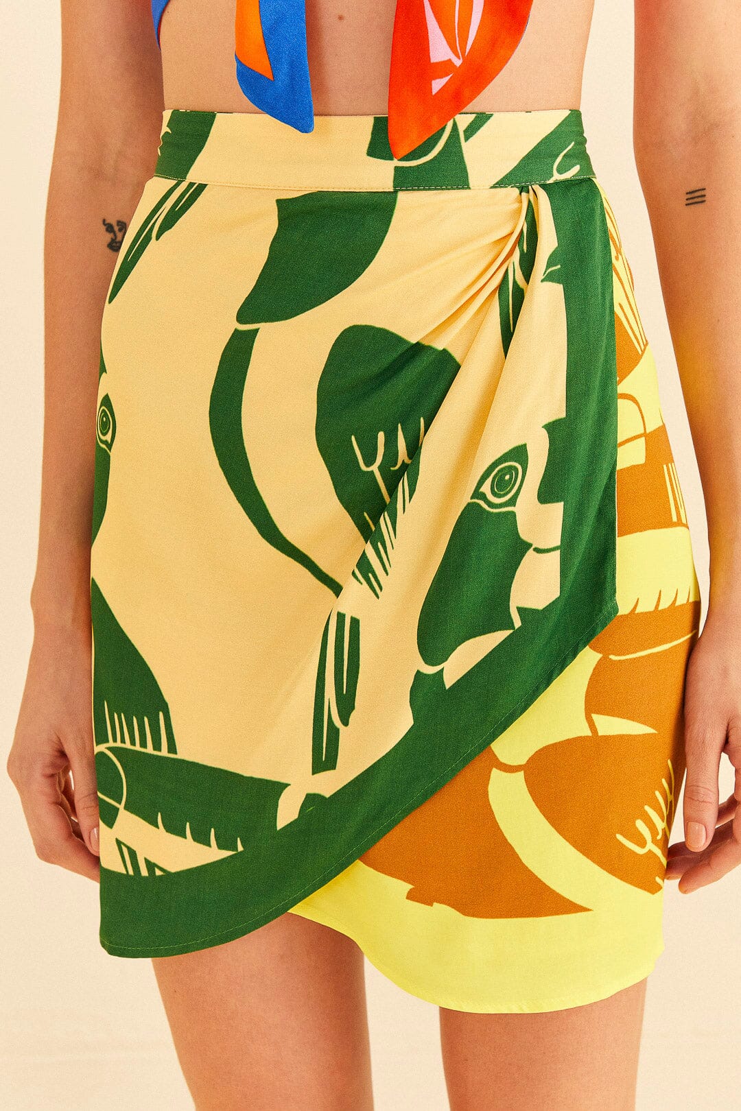 Jupe courte Toucans Arc-en-ciel - Multicolore