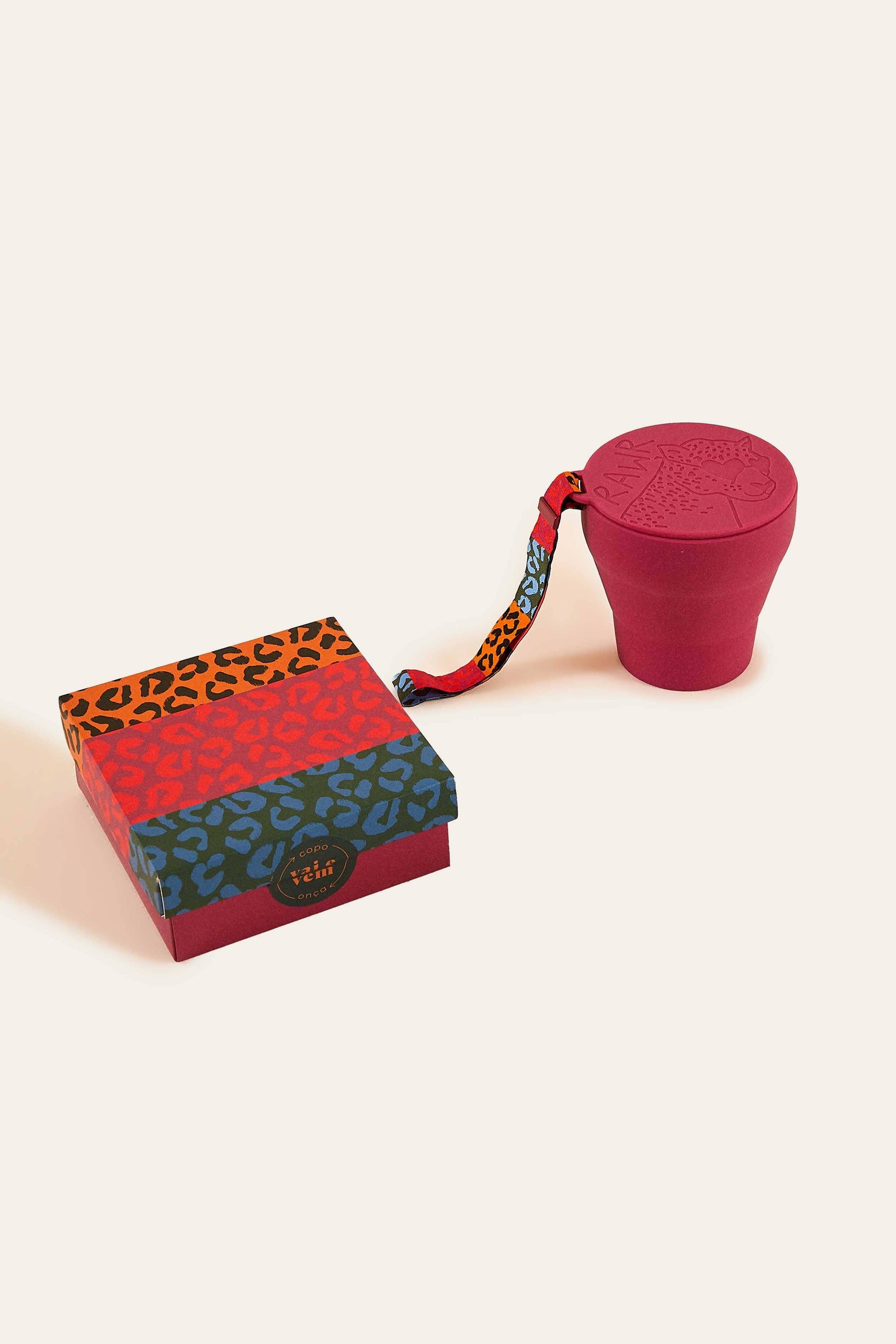 Reclosable jaguard glass - Red