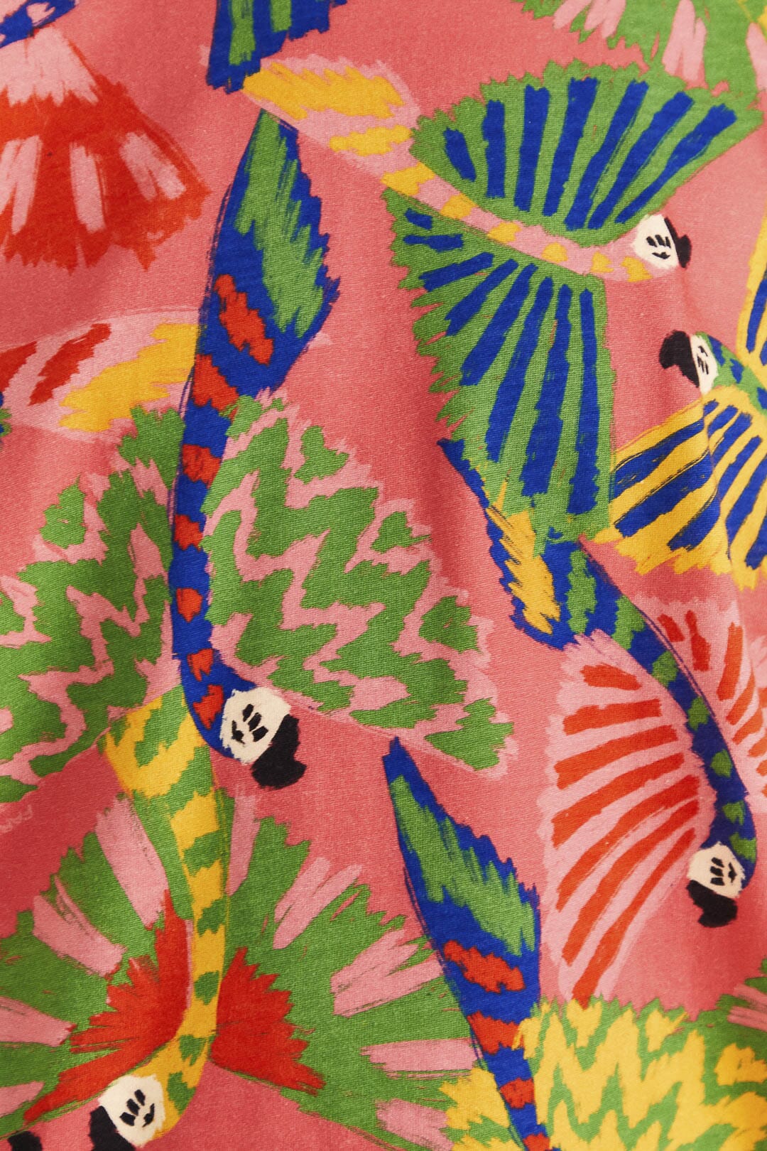 DJV_Macaws Coral Tops & T-Shirts - Macaws Coral