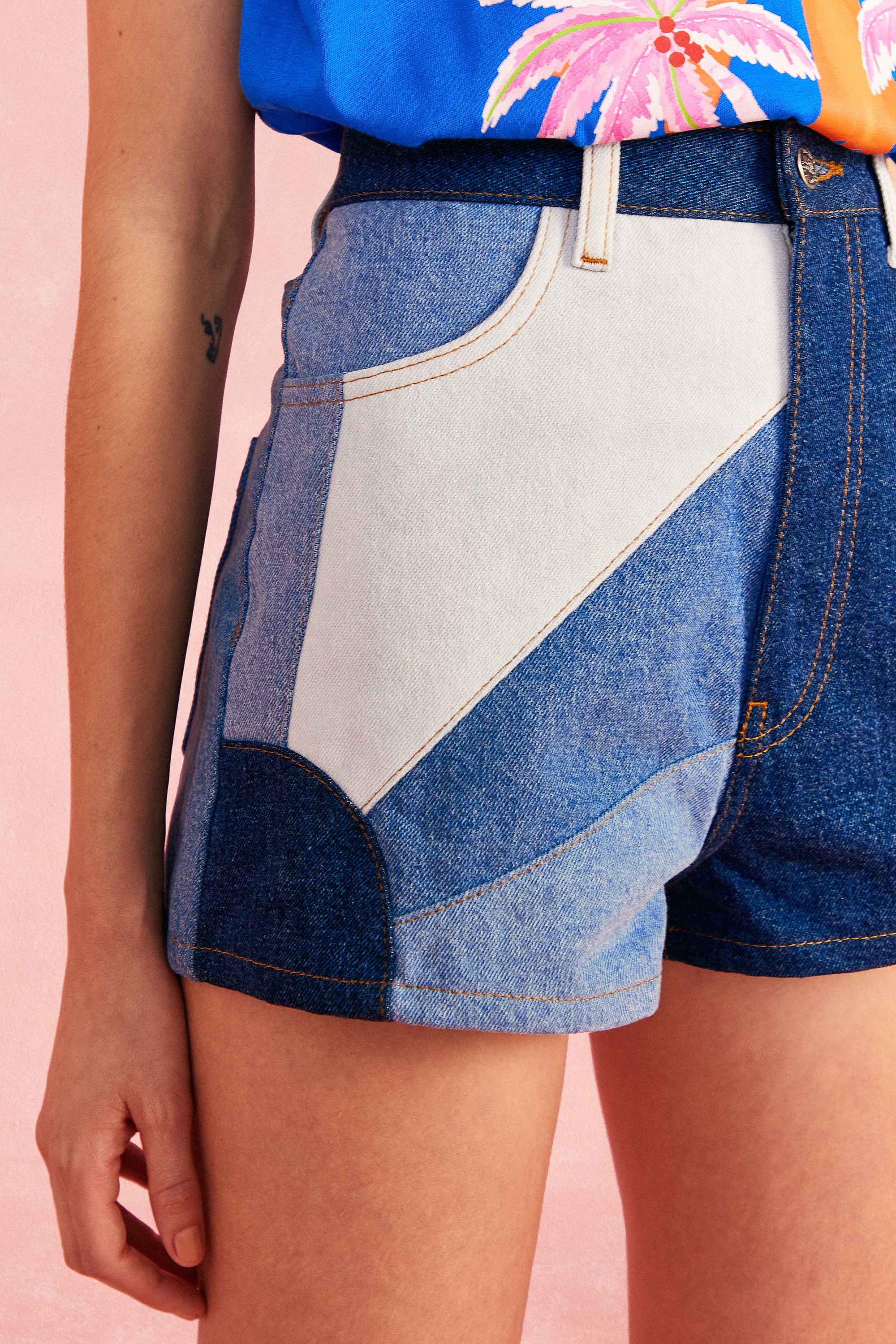 MEDIA OFF LINE_Short à découpe en denim - Bleu
