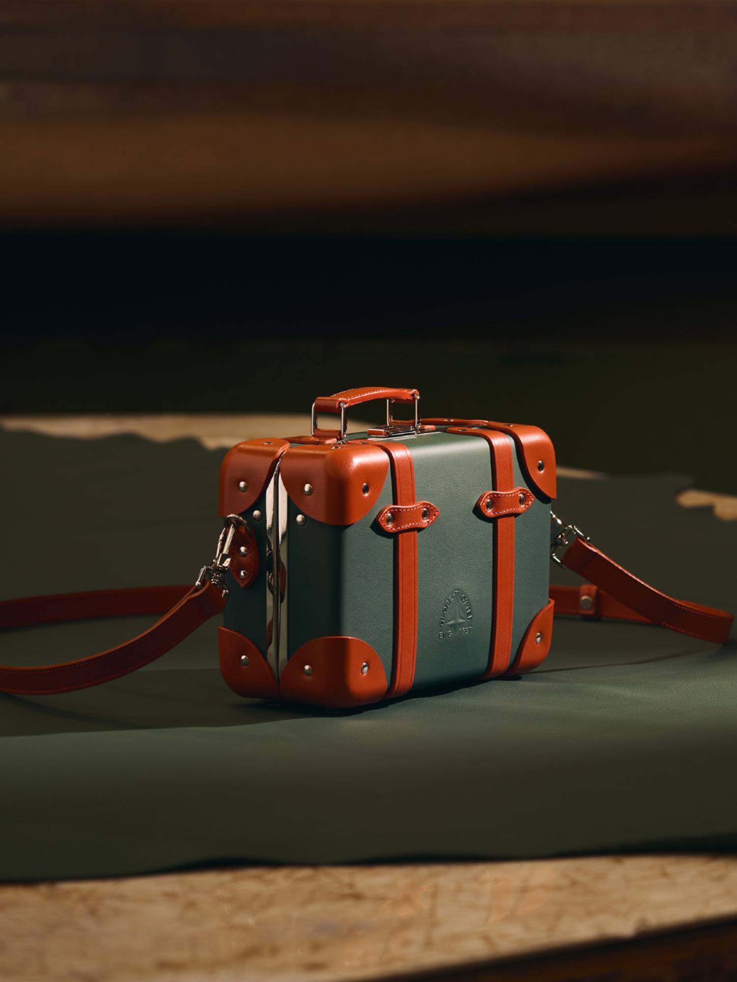 Sac à bandoulière Micro Case Crafted - Leaf & Orange & Chrome