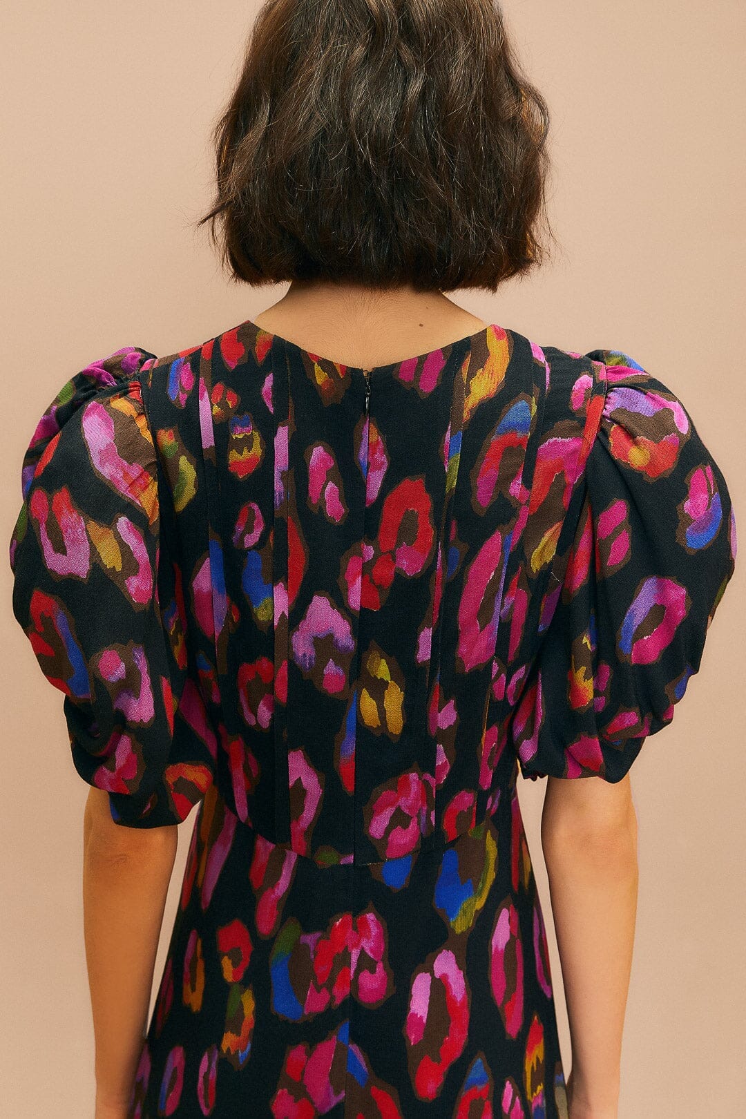 NEW_Leopard Black Robes midi - Leopard Black