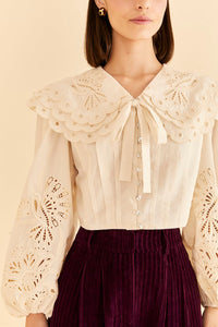 Blouse Richelieu à grand col - Blanc