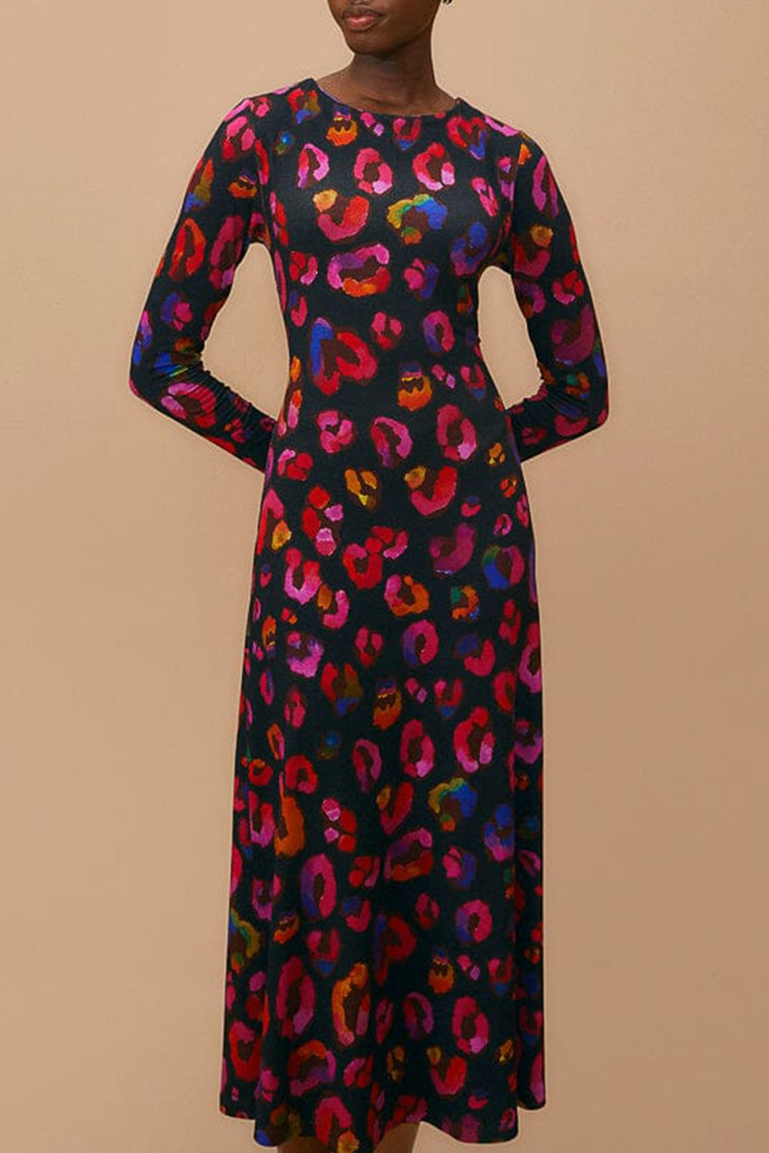 DJV_Leopard Black Robes midi - Leopard Black