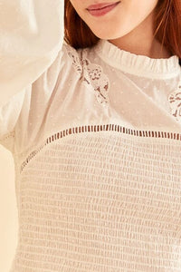 Blouse ajourée à manches bouffantes - Blanc