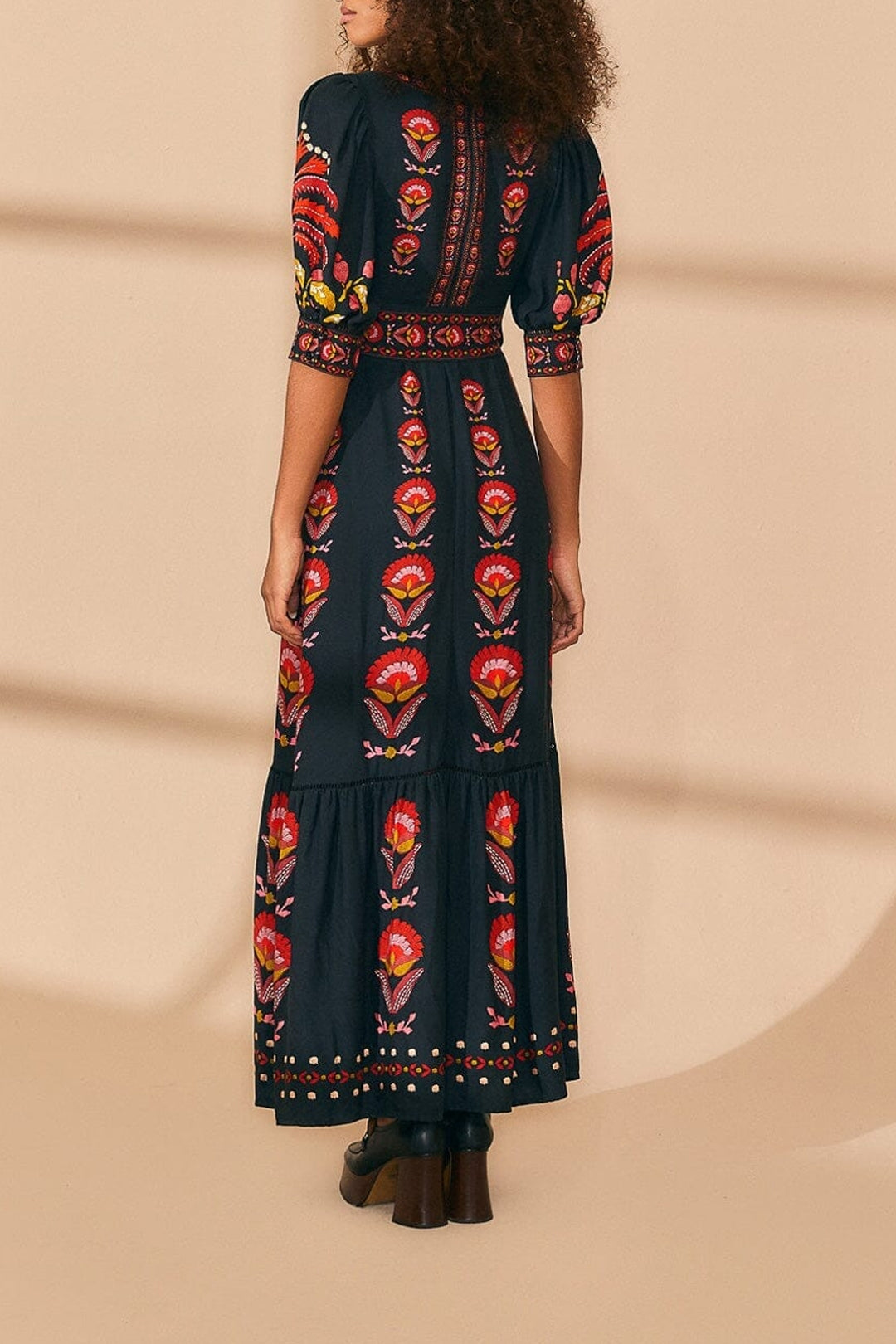 Robe longue à manches courtes - Noir