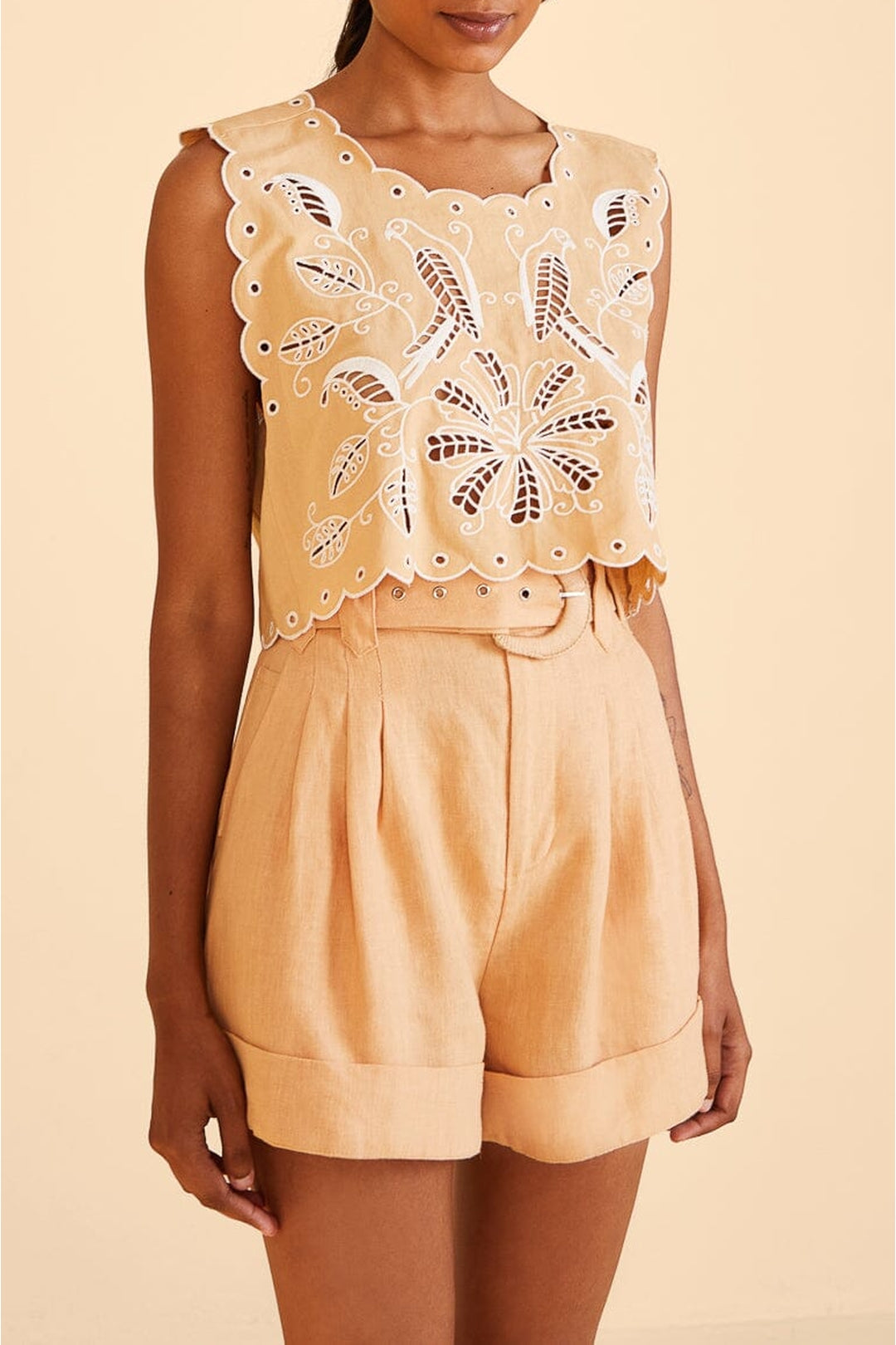 Short ajusté en lin - Beige