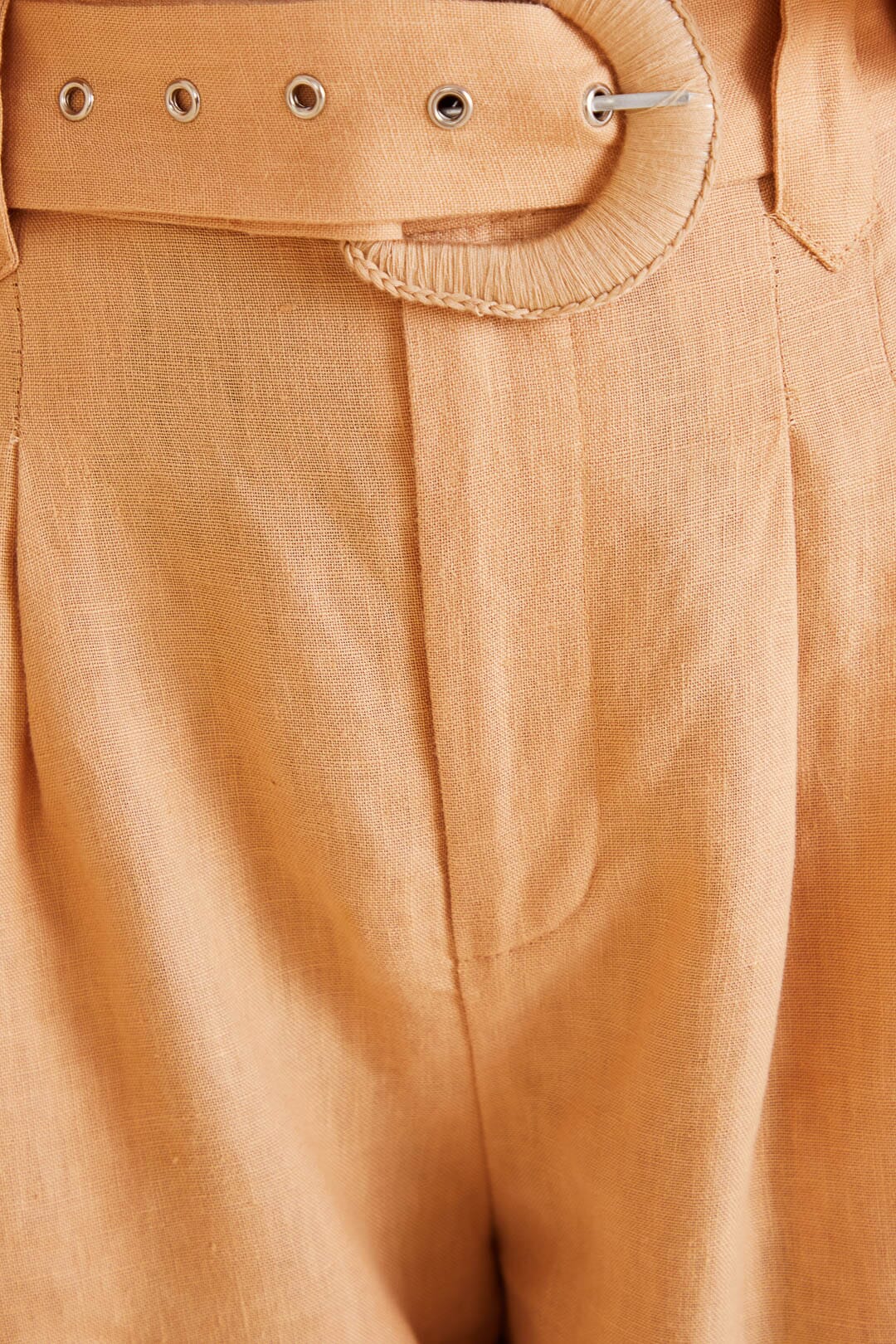 Short ajusté en lin - Beige
