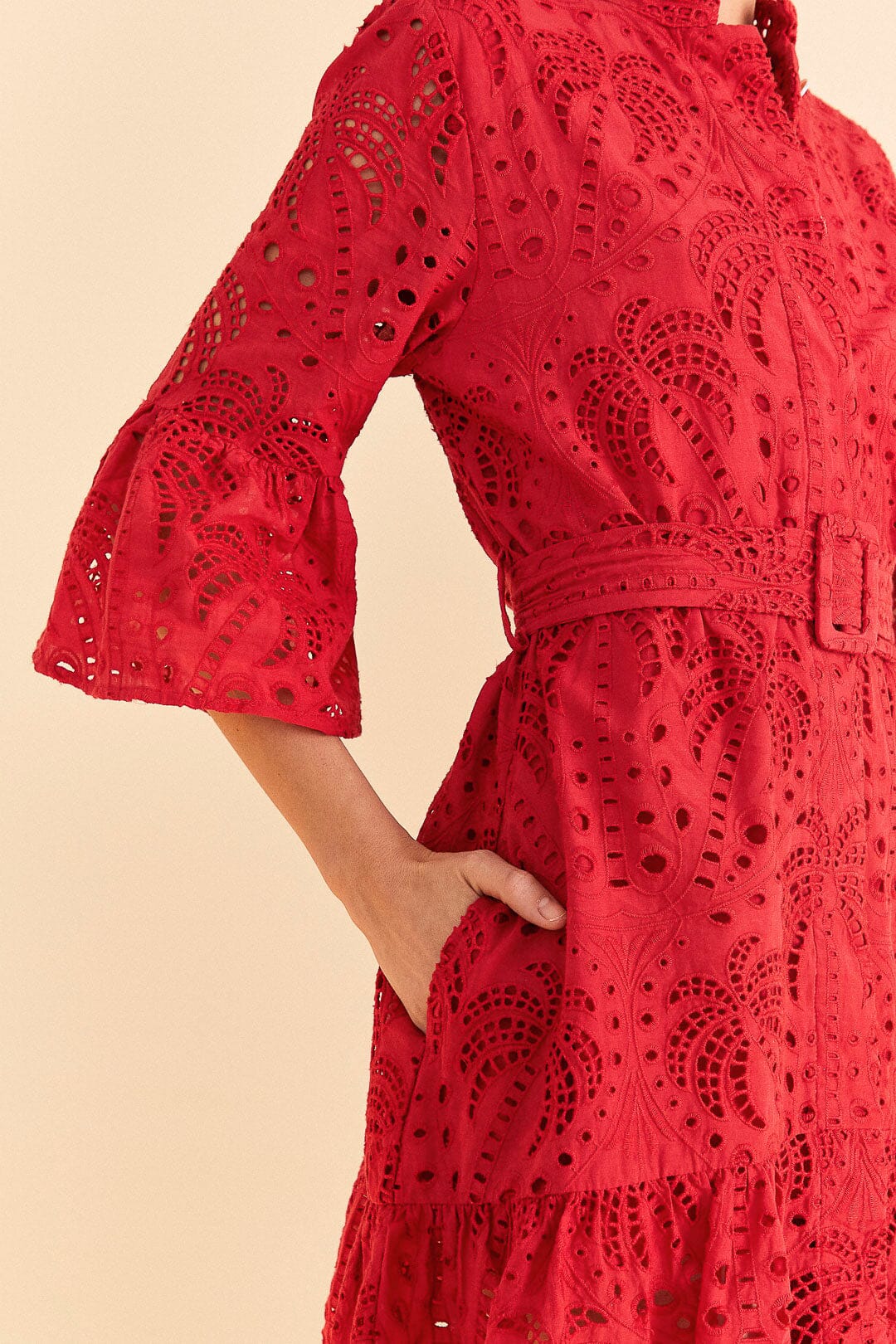 DJV_Red Robes courtes - Red