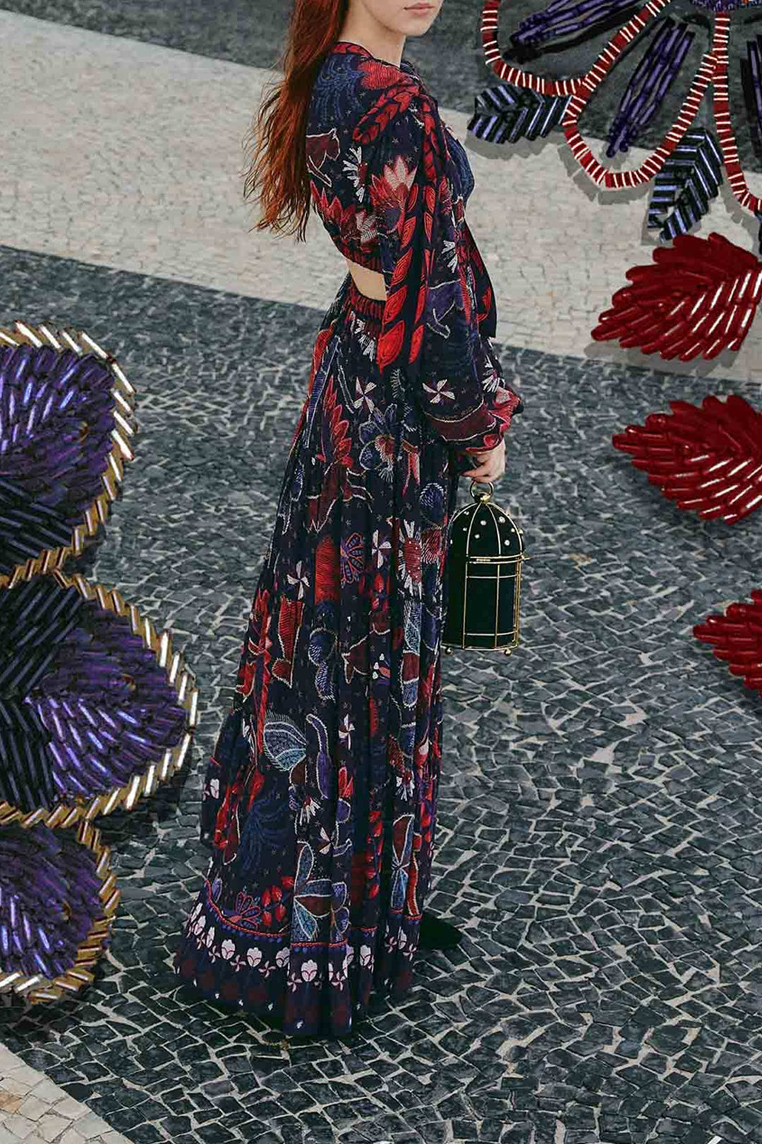 Robe longue à découpes Tropical Shine en denim foncé - Rouge