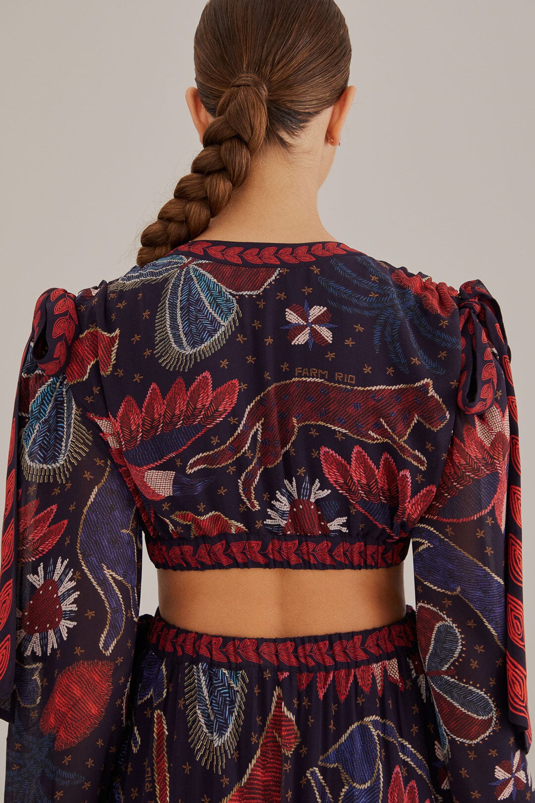 Robe longue à découpes Tropical Shine en denim foncé - Rouge